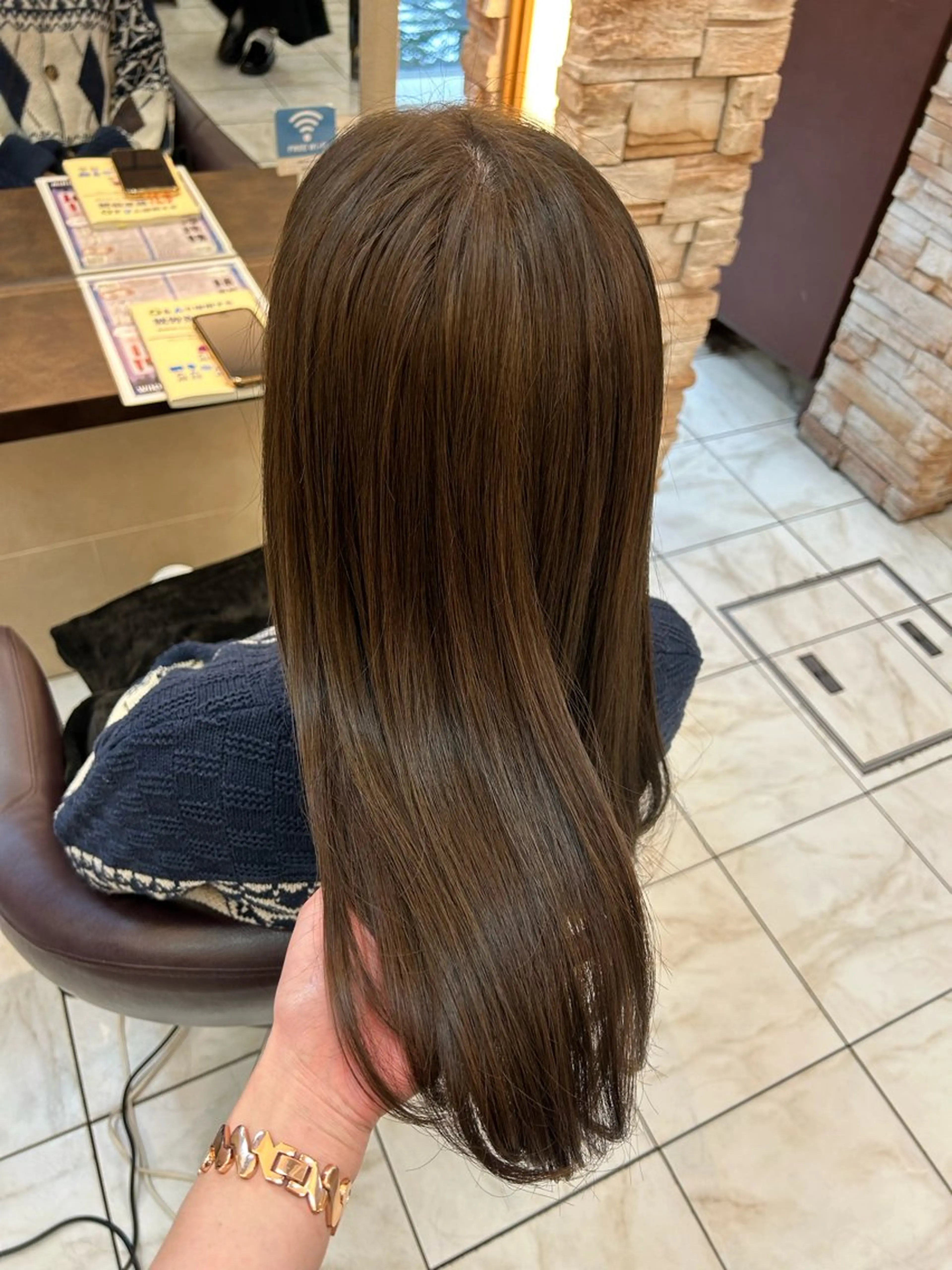 ロング カット ヘアカラー トリートメント 🧸HARUNA 艶髪✨透明感🫧のヘアスタイル