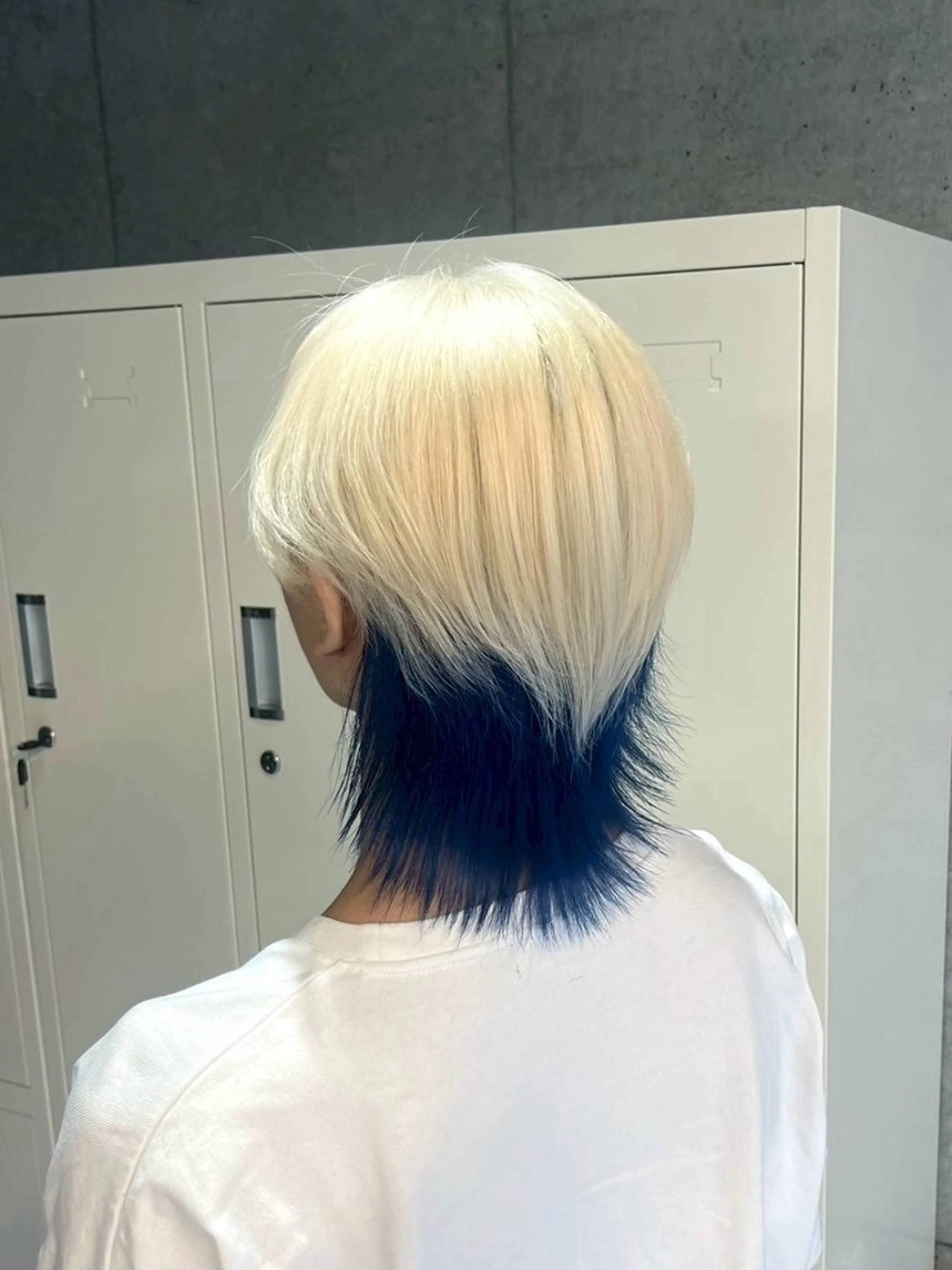 メンズ 🦋ハイトーン×ア レンジ💫Leenaのヘアスタイル