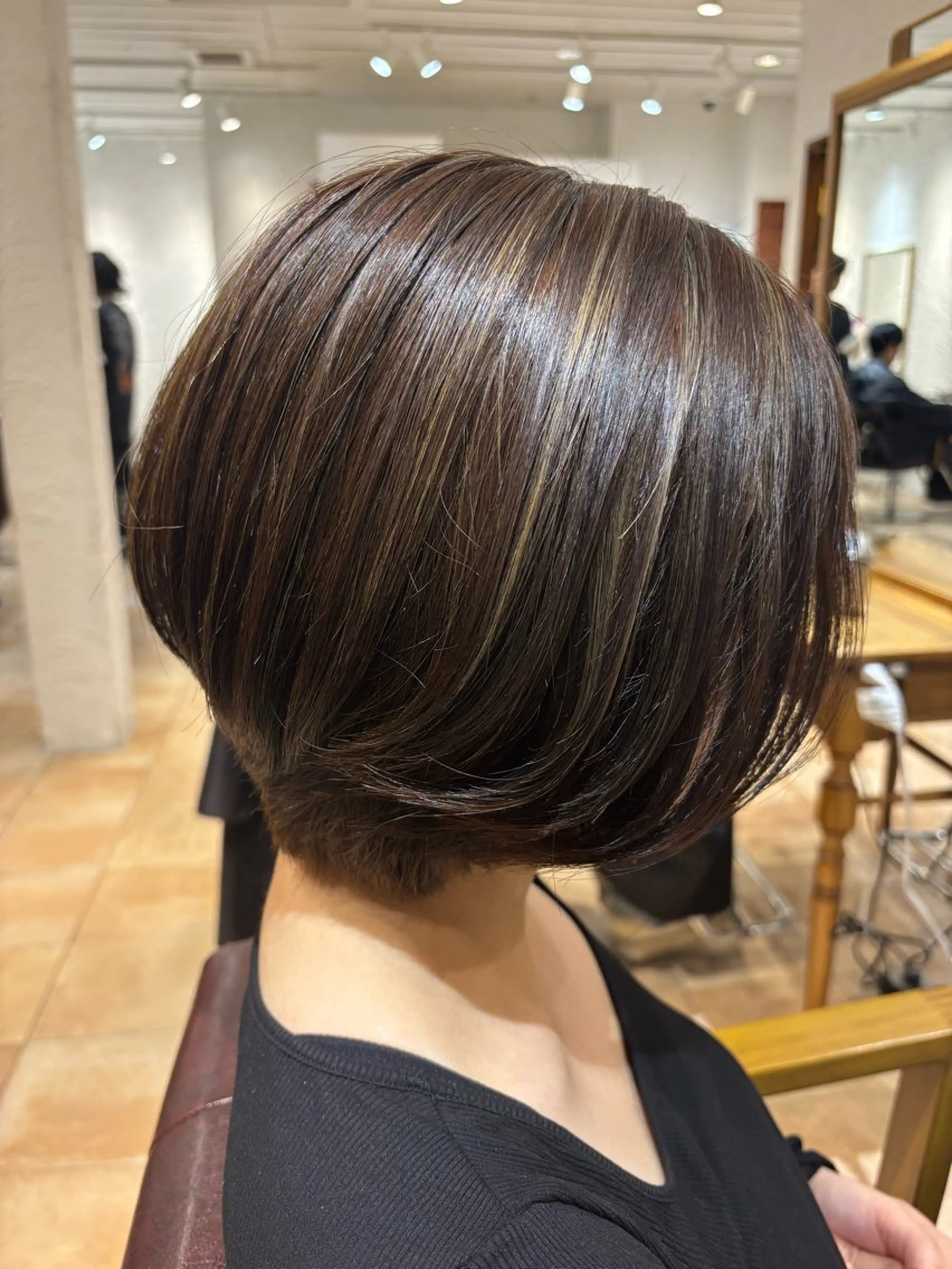 ショート カラー グレージュ ハイライトカラー ハイライト ヘアカラー 🌈透明感カラー🌈 🌟吉田祐介🌟のヘアスタイル