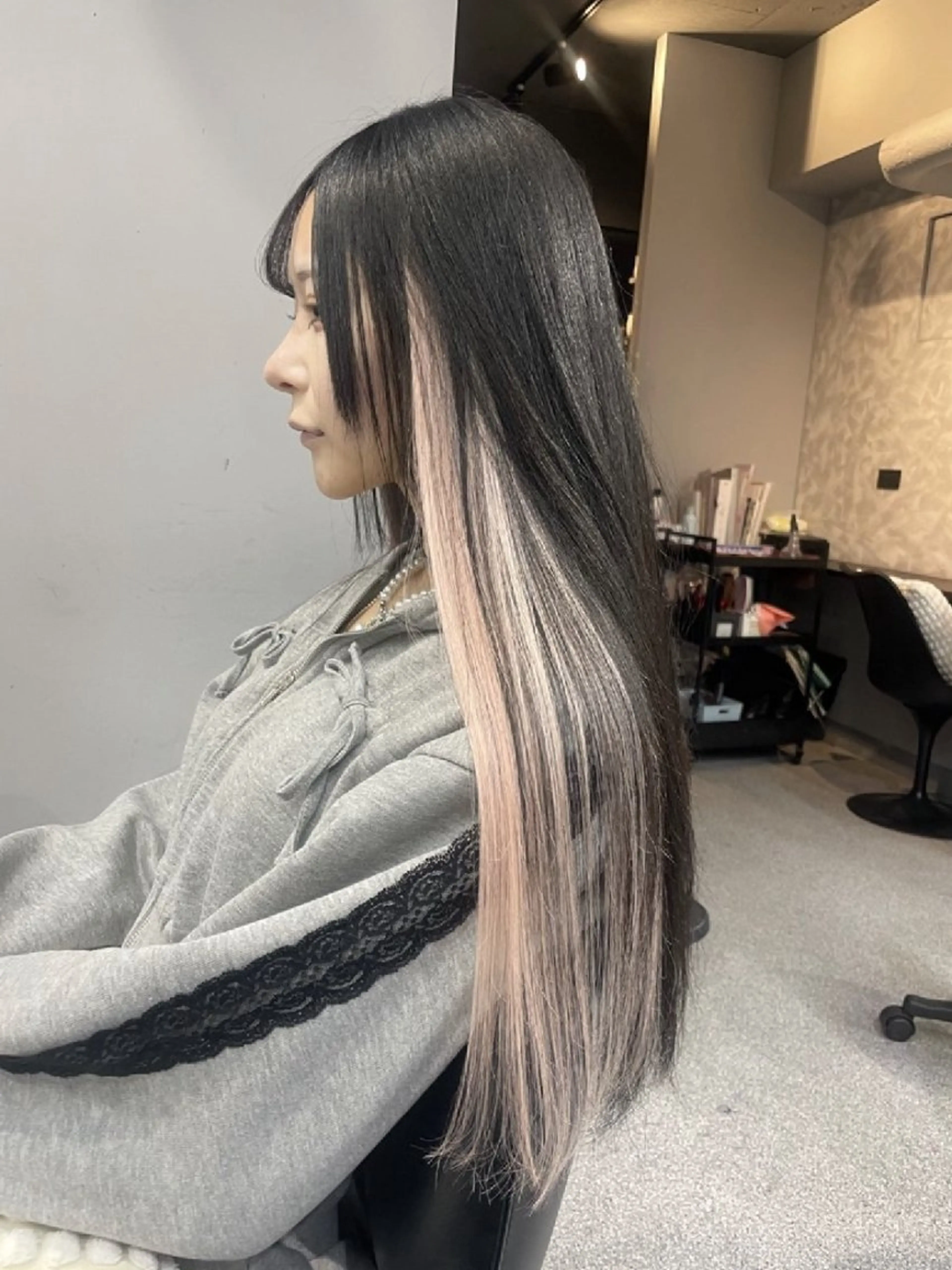 セミロング キリカ新宿所属・ブリーチ/エクステ /レイヤー/谷口のヘアスタイル