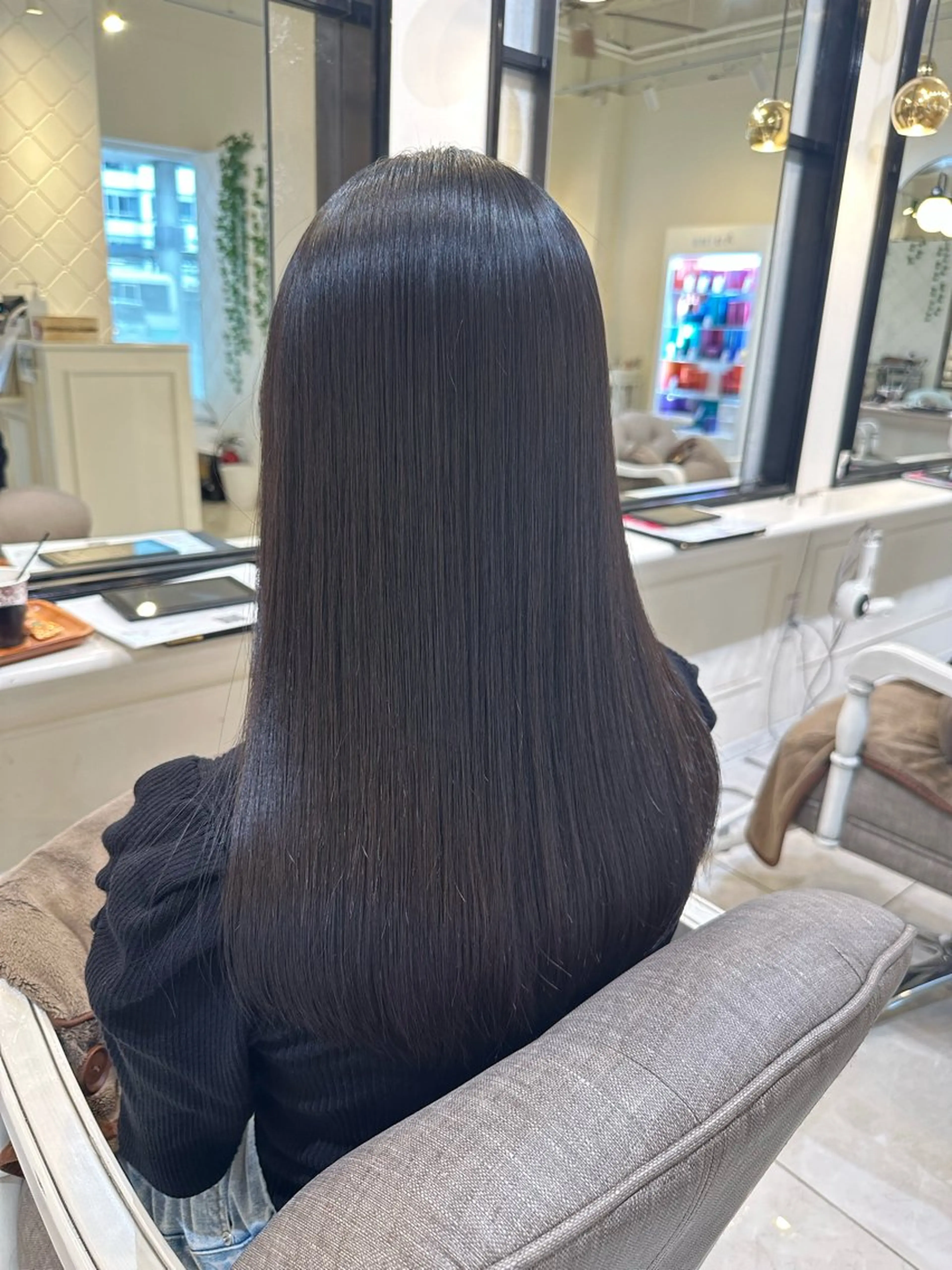 ロング 縮毛矯正 小島嵩人 縮毛矯正 髪質改善のヘアスタイル