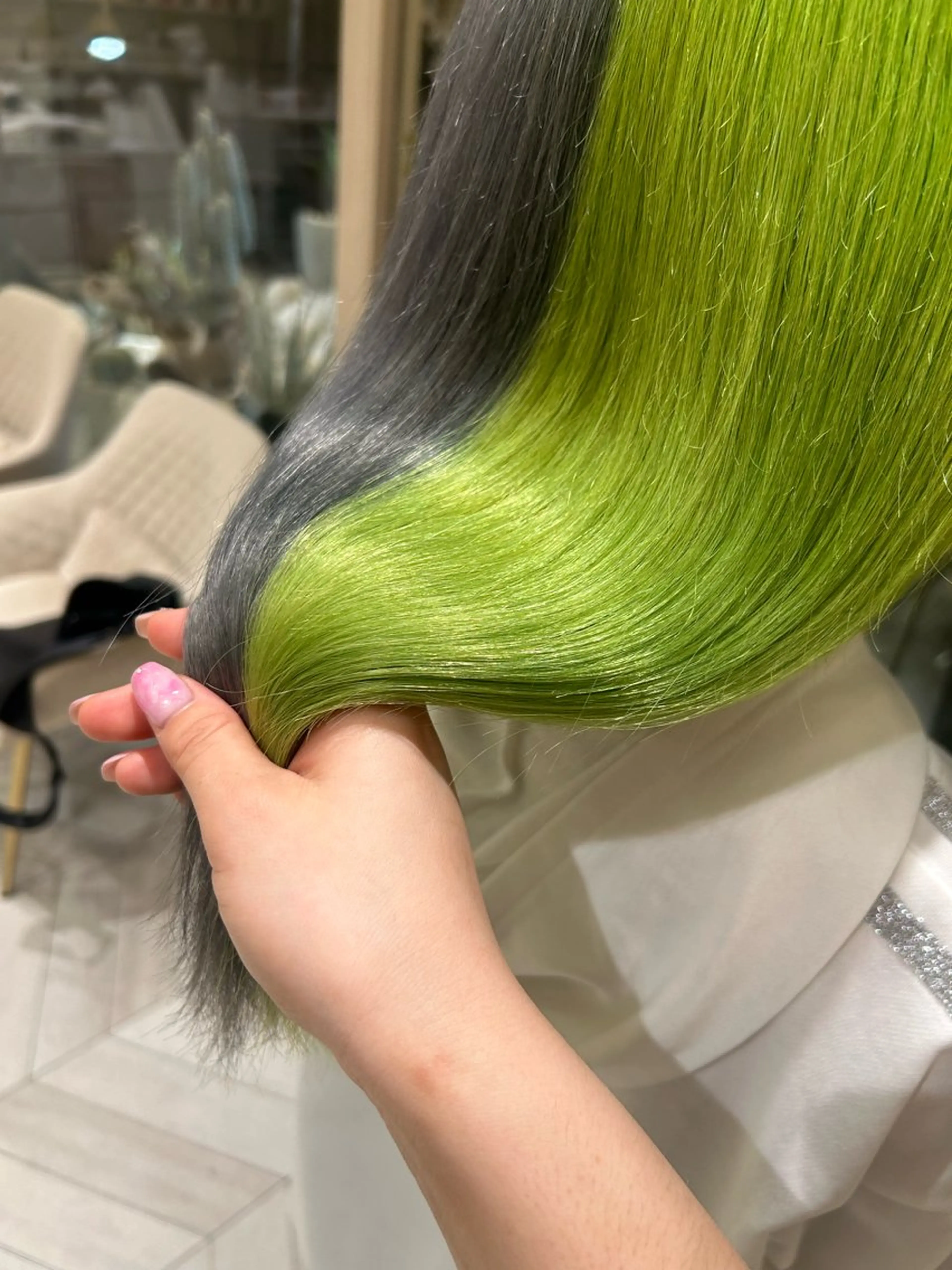 セミロング カラー カット ヘアカラー トリートメント 🇰🇷韓国スタイル /束間まつげ🎀ミキのヘアスタイル