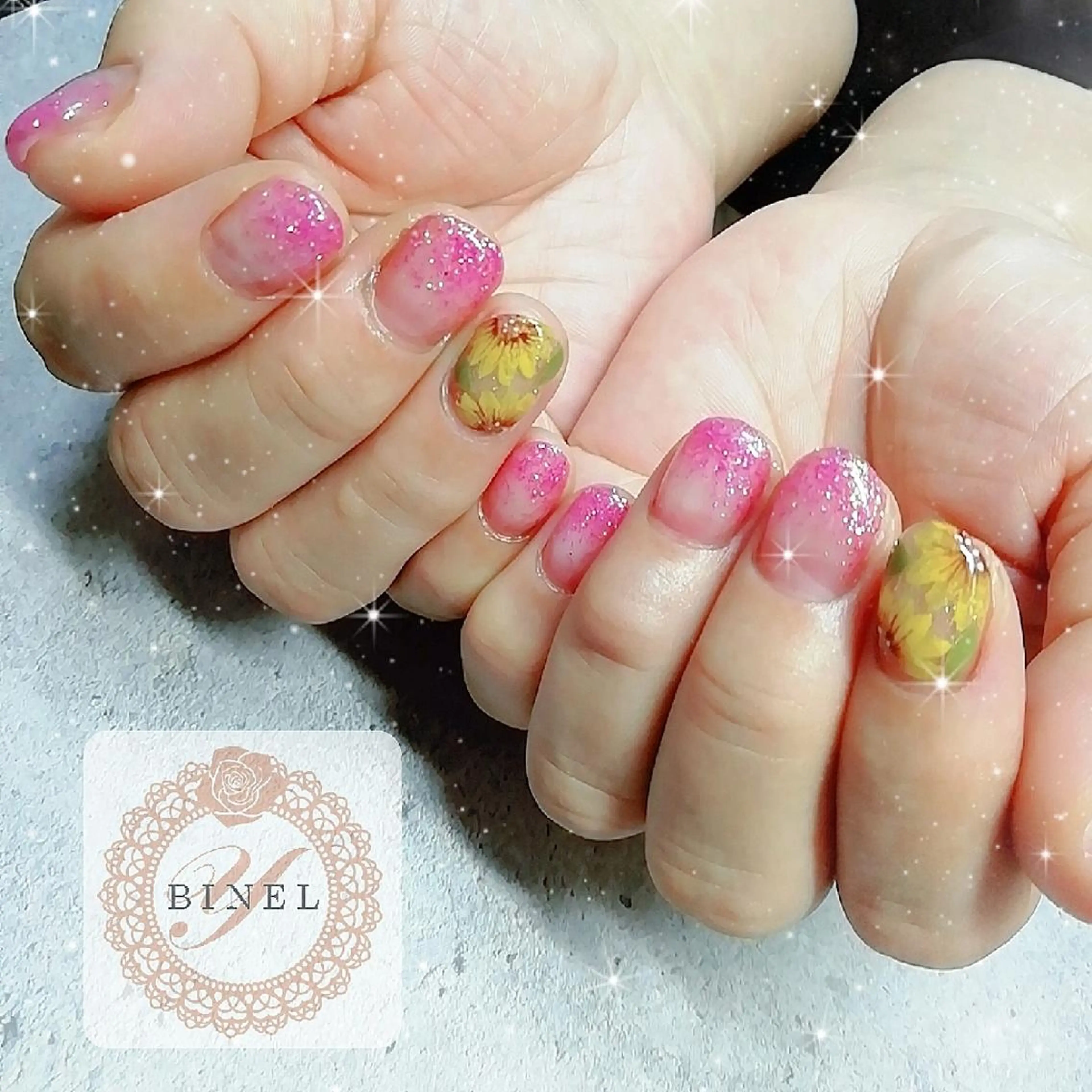 ネイル グラデーション ラメ(グリッター) ラメグラデーション ピンク ハンドネイル Nail Salon Y.BINELのネイルデザイン