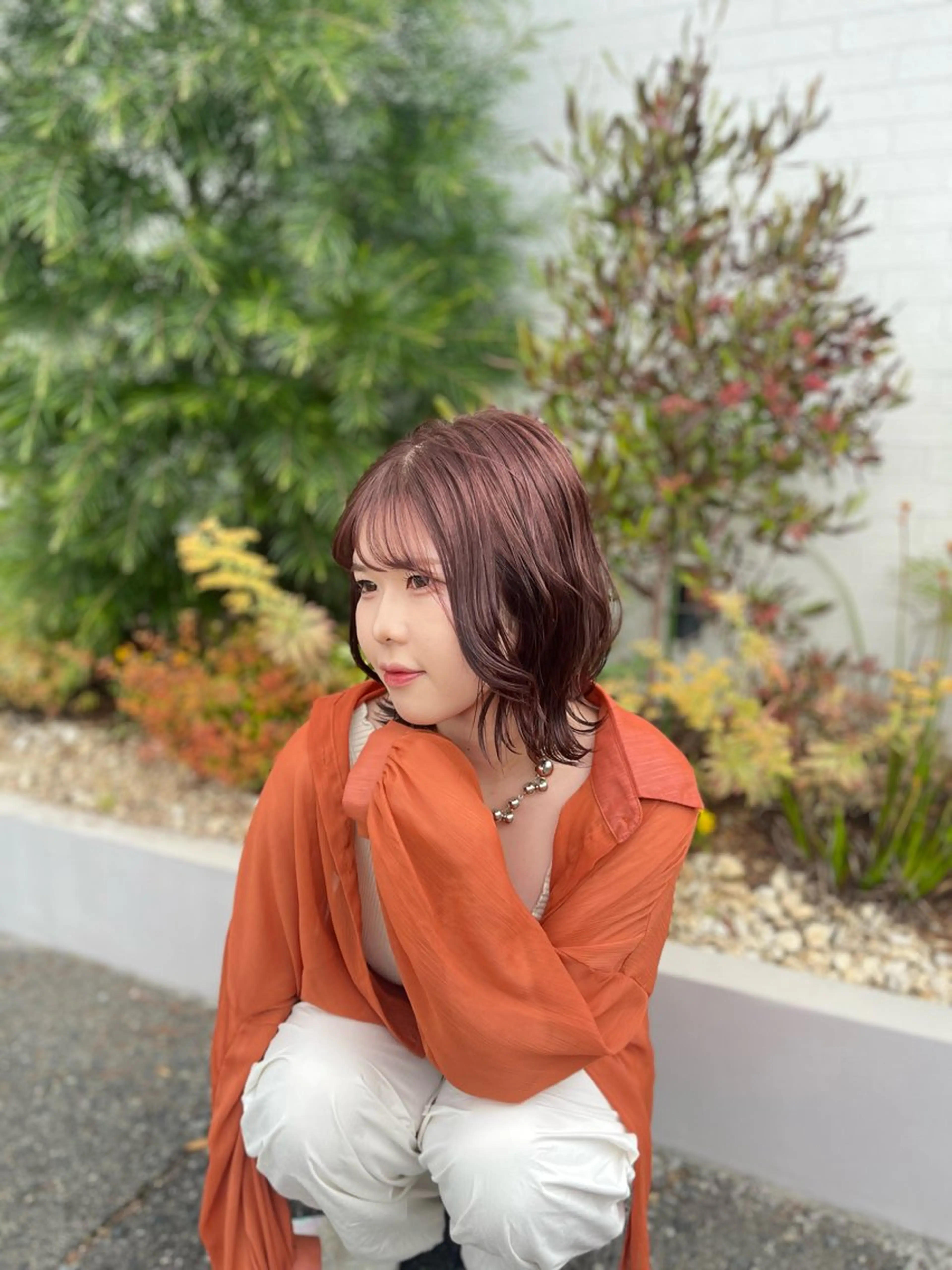 セミロング パープルカラー レイヤーカット Rosierbleu 道正のヘアスタイル