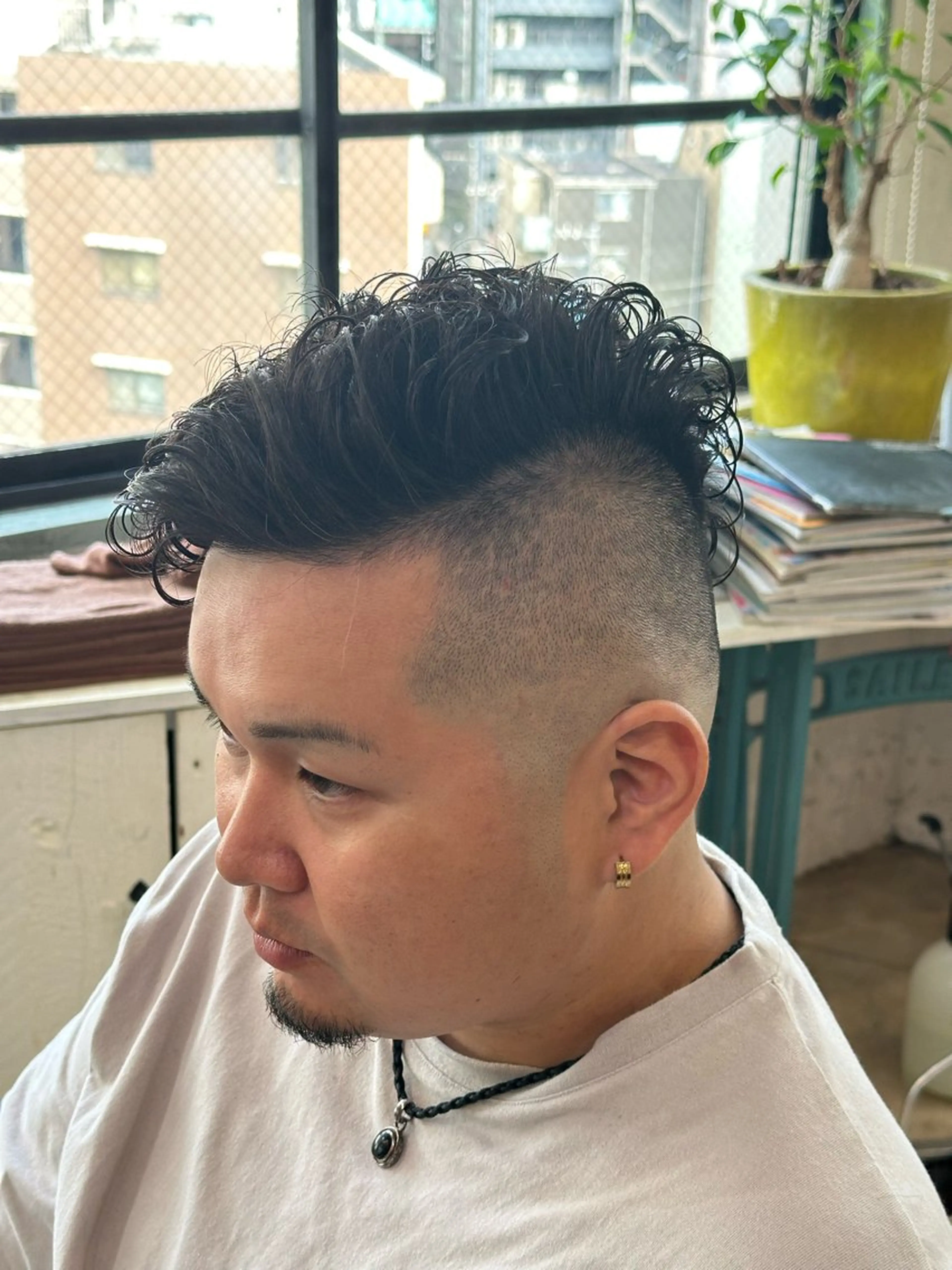 ショート パーマ メンズ スパイキー/ ピンパーマ/緑川雄也のヘアスタイル