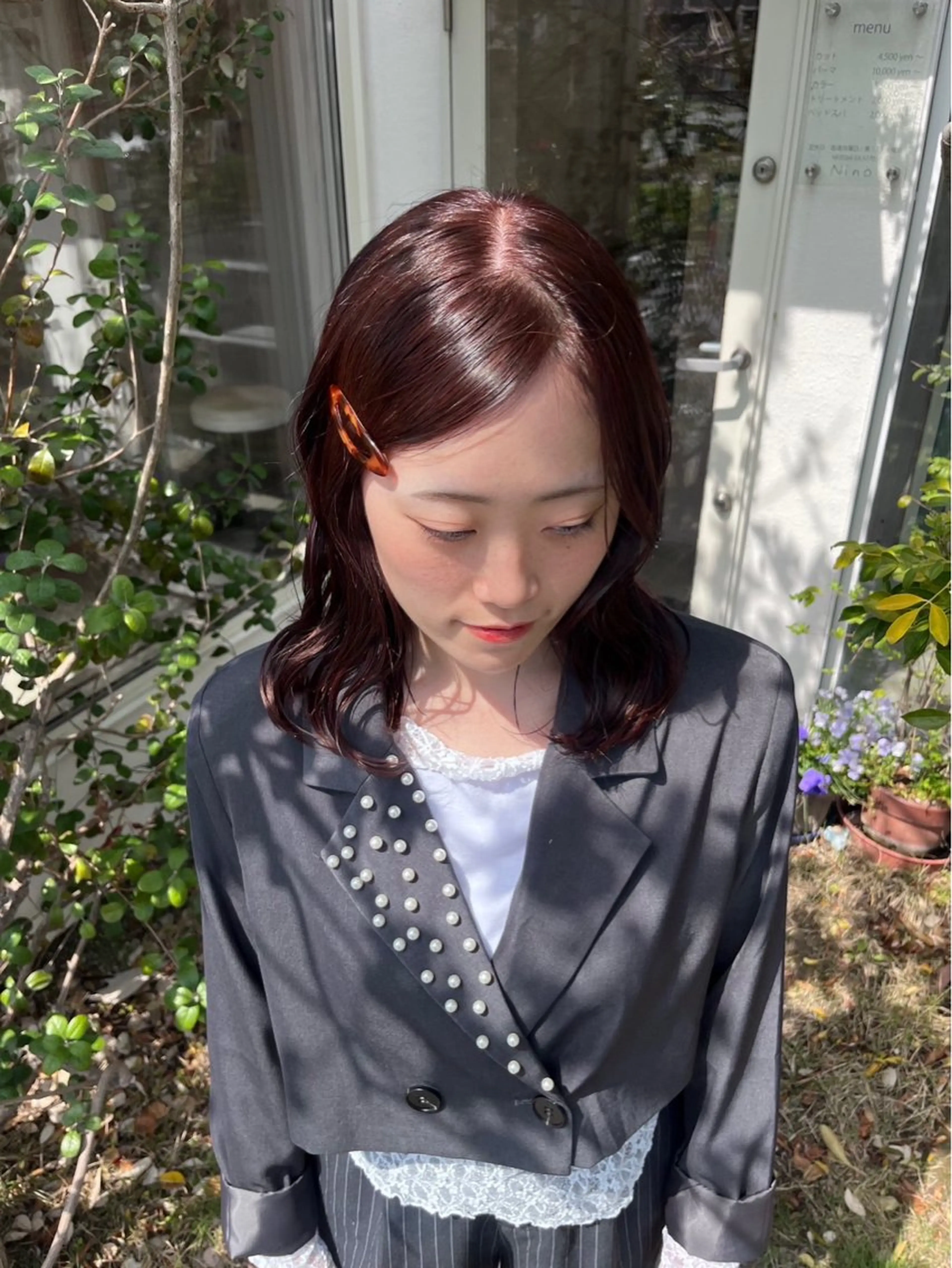 ミディアム カラー 実生miu 個性派ハイトーンのヘアスタイル