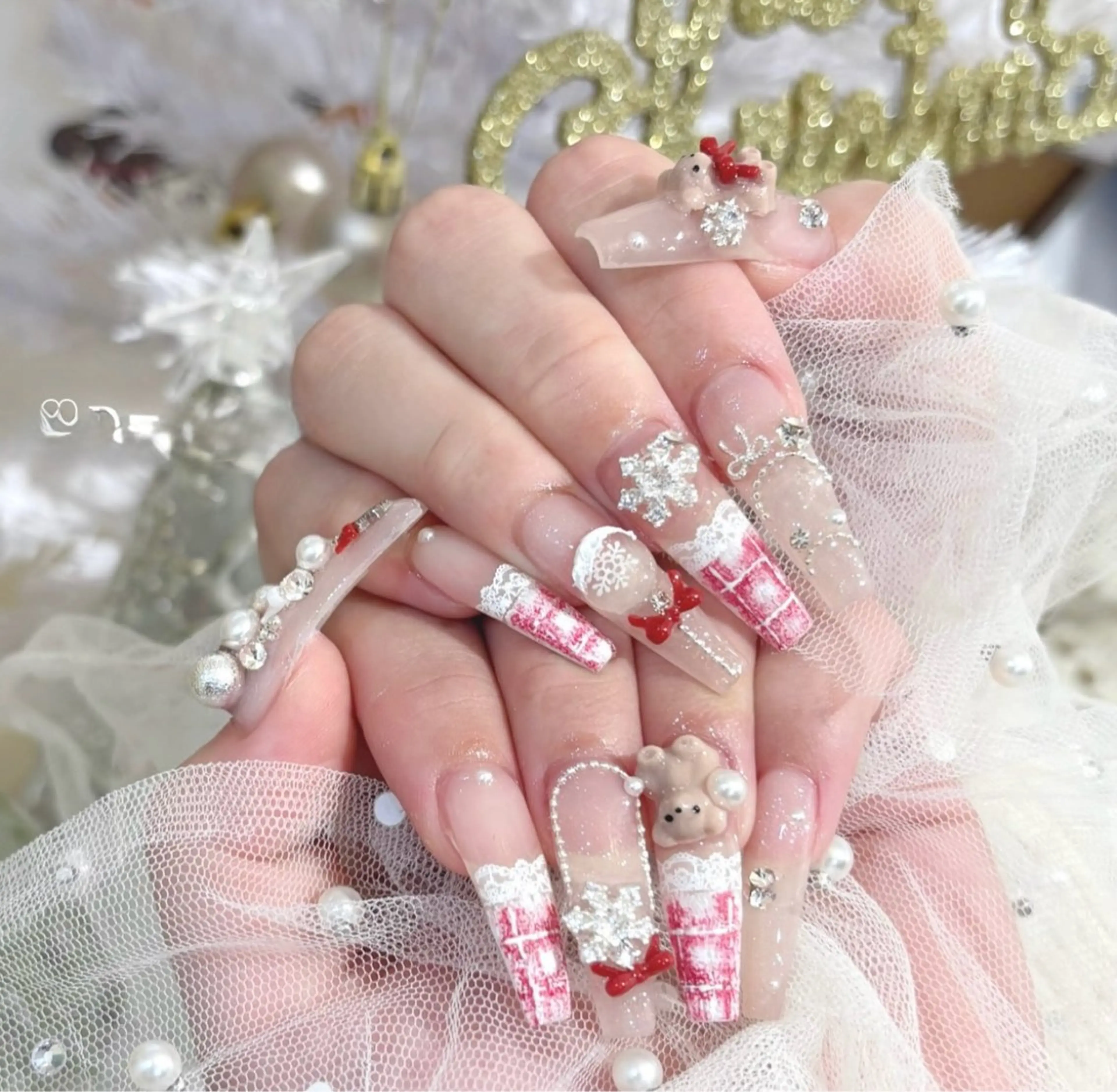 ネイル 韓国ネイル ニュアンスネイル シンプルネイル 春ネイル ワンホンネイル Nihonthy Nail 新宿のネイルデザイン