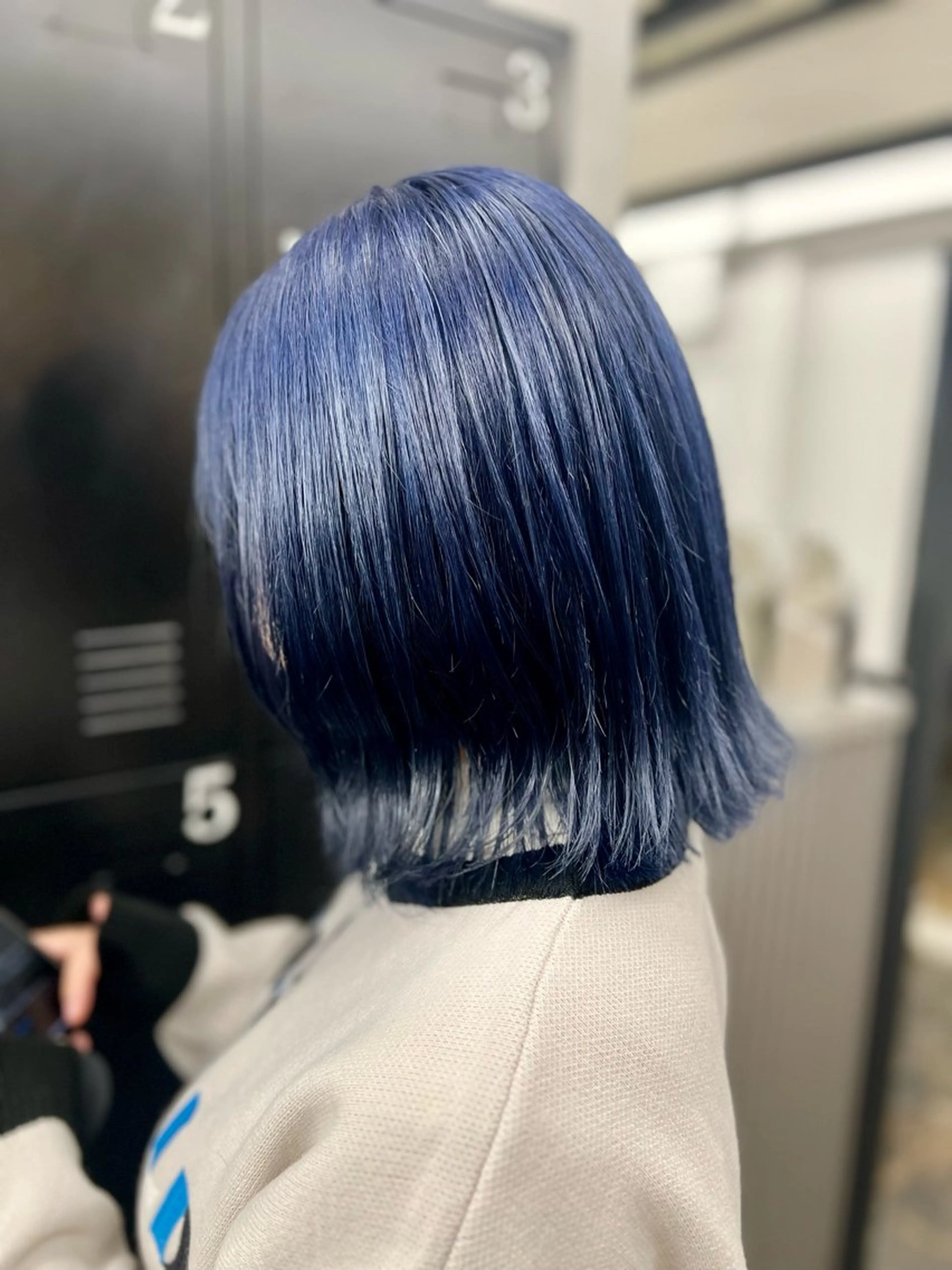 セミロング カラー ブルーカラー ネイビーカラー シルバー バイオレットカラー カット ヘアカラー 透明感カラー特化🫧 ADLLA.栗原🦋のヘアスタイル