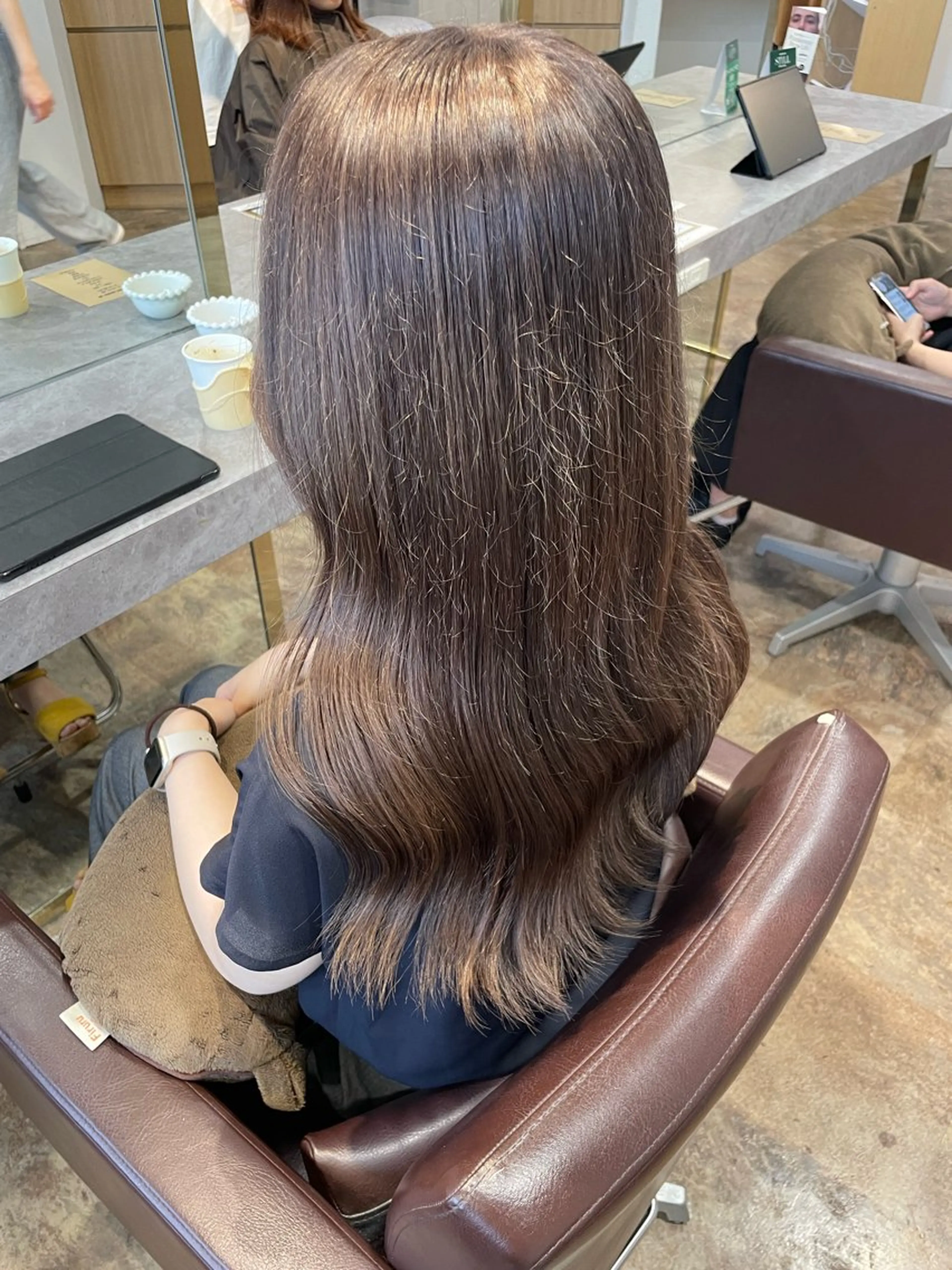 ミディアム カラー グレージュ ラベンダーカラー ラベンダーグレージュ ラベンダーグレー 森 愛佳のその他イメージ