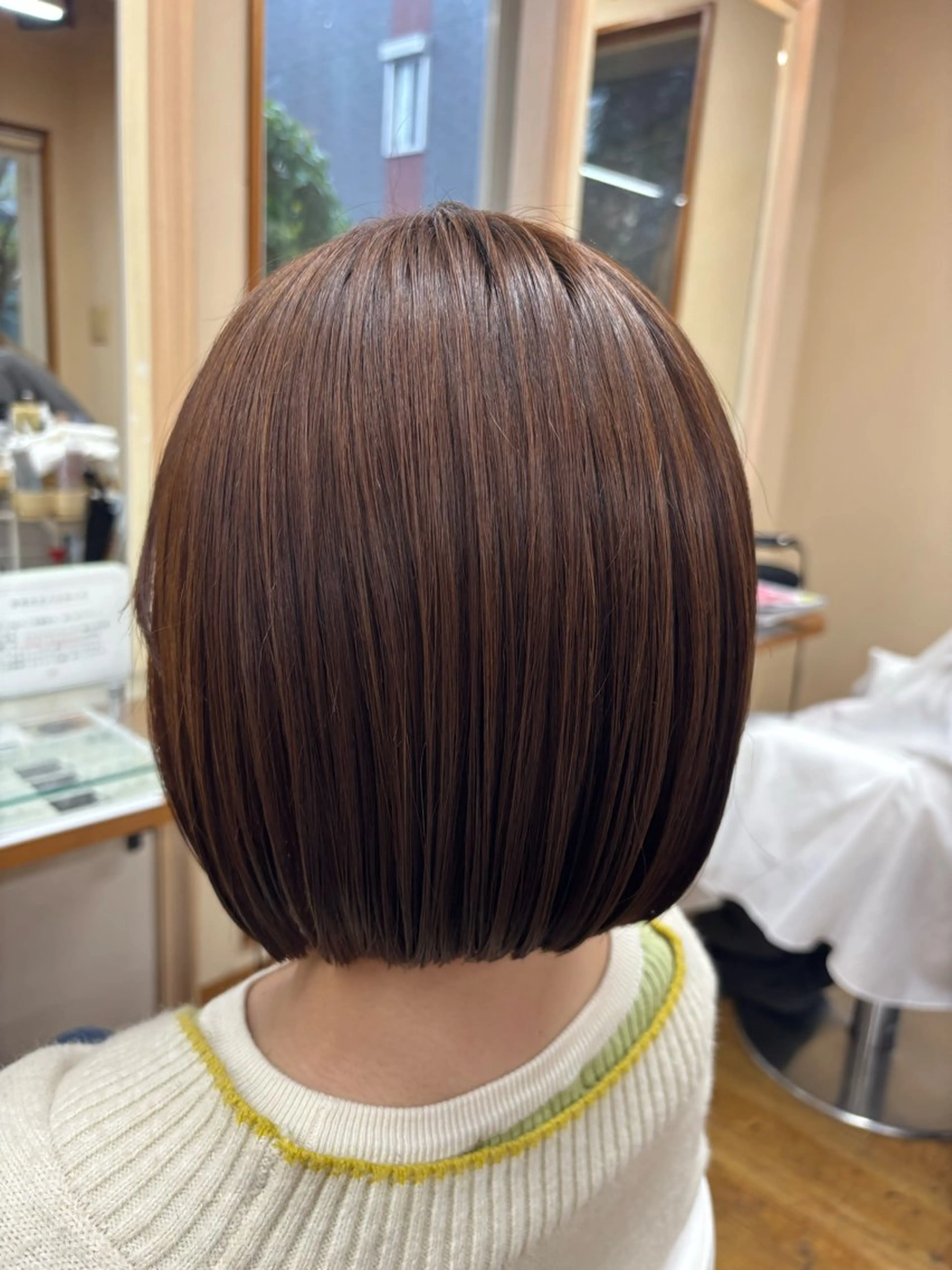 ミディアム ボブ カット Sagedoue ユイのヘアスタイル