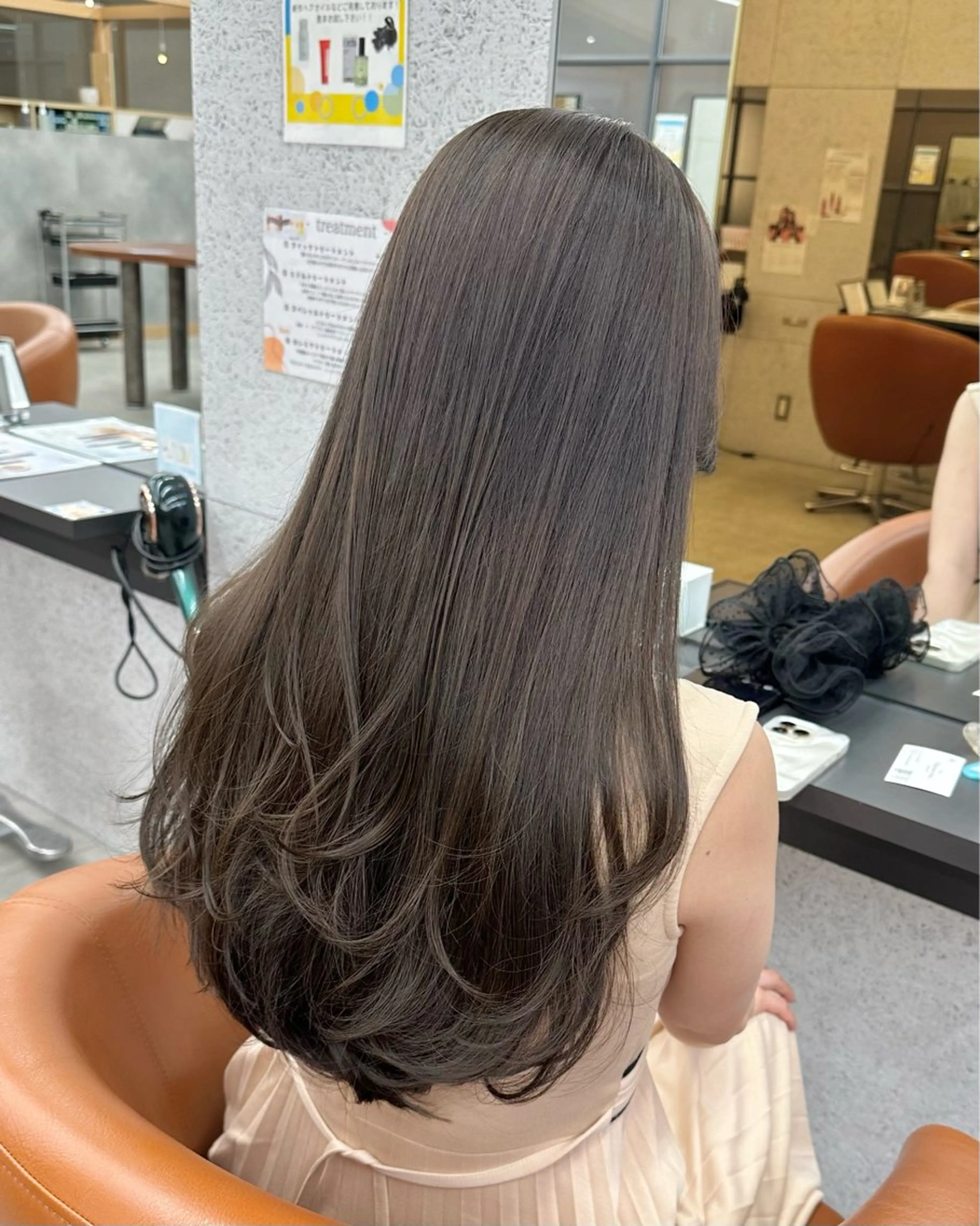 ロング カラー 高松 沙耶のヘアスタイル