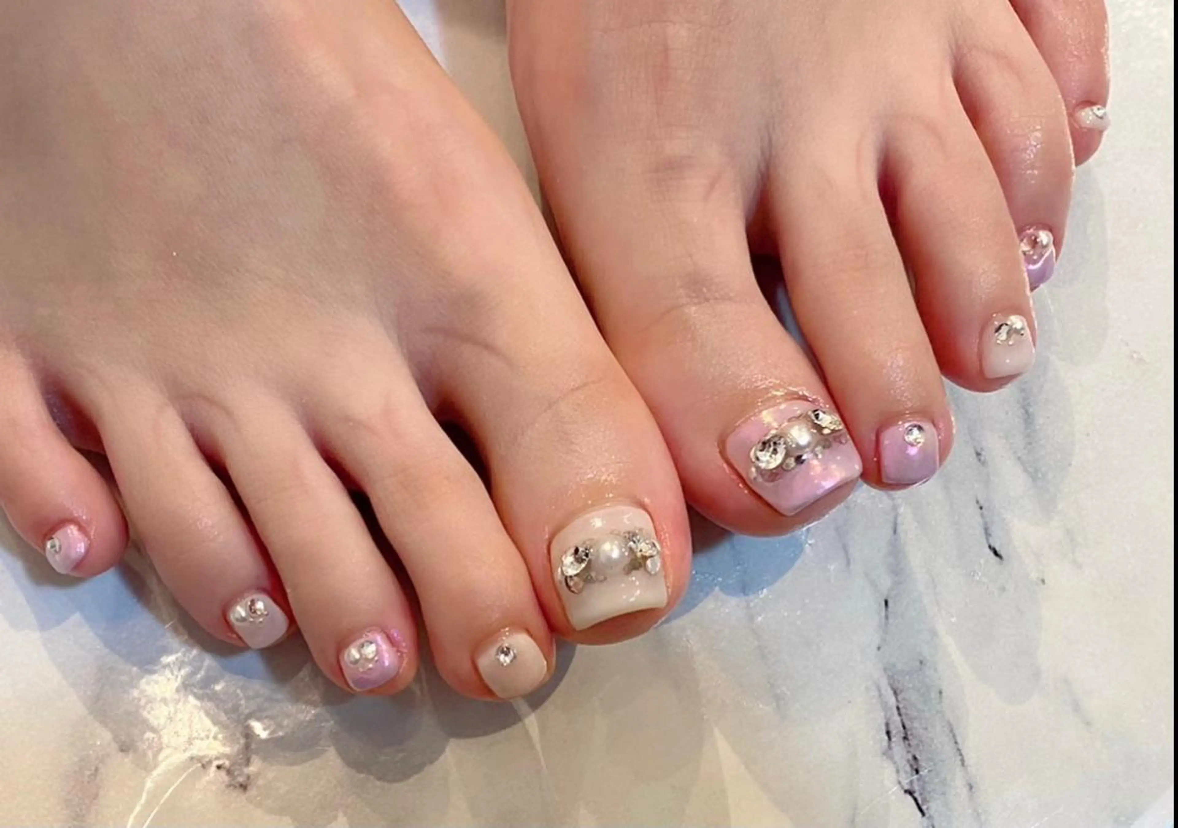 ネイル Lino+ ネイル&よもぎ蒸しのネイルデザイン