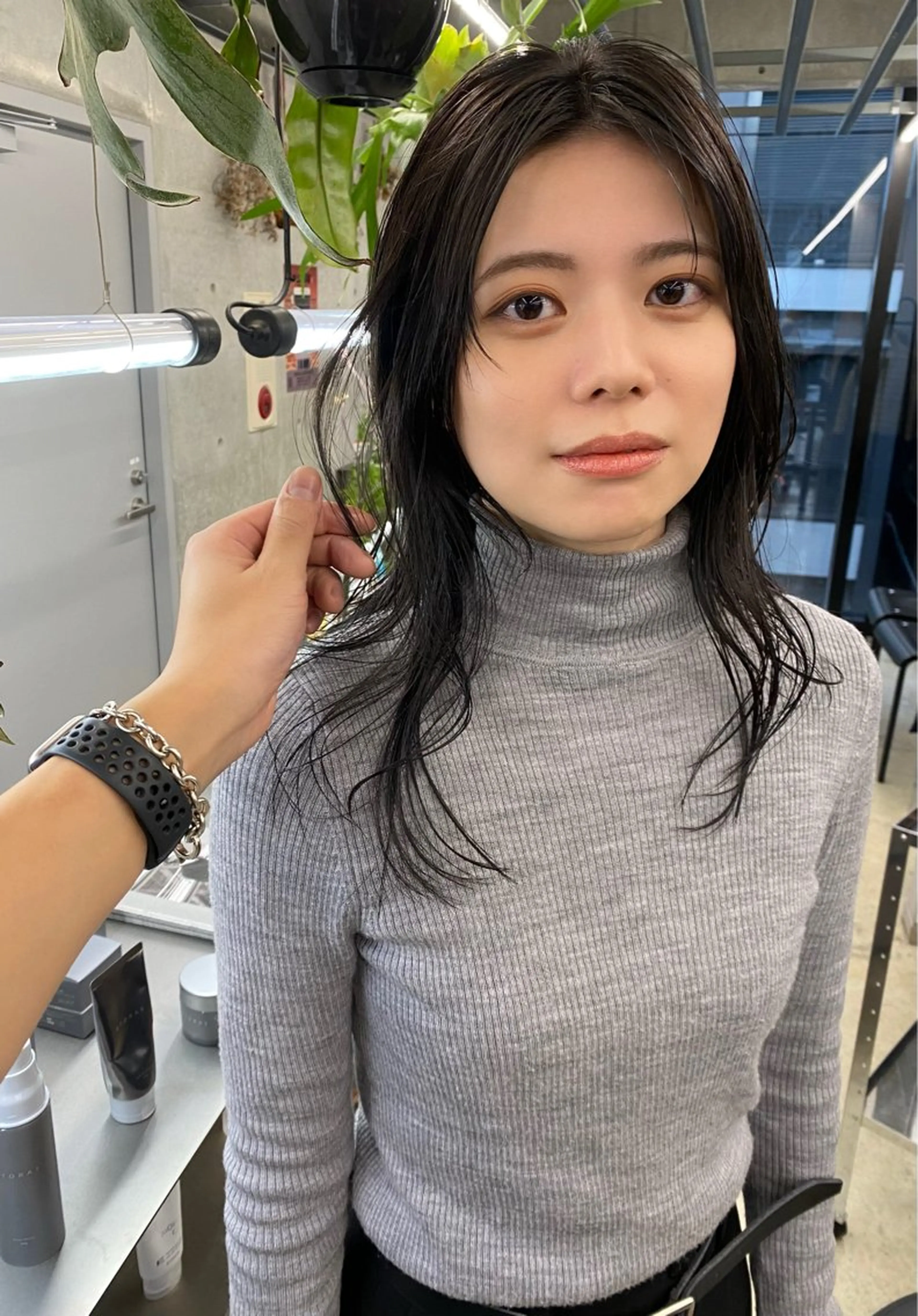 ミディアム カラー 透明感カラー レイヤーカット カット ヘアカラー トリートメント 似合わせカット レイヤー/ボブのヘアスタイル
