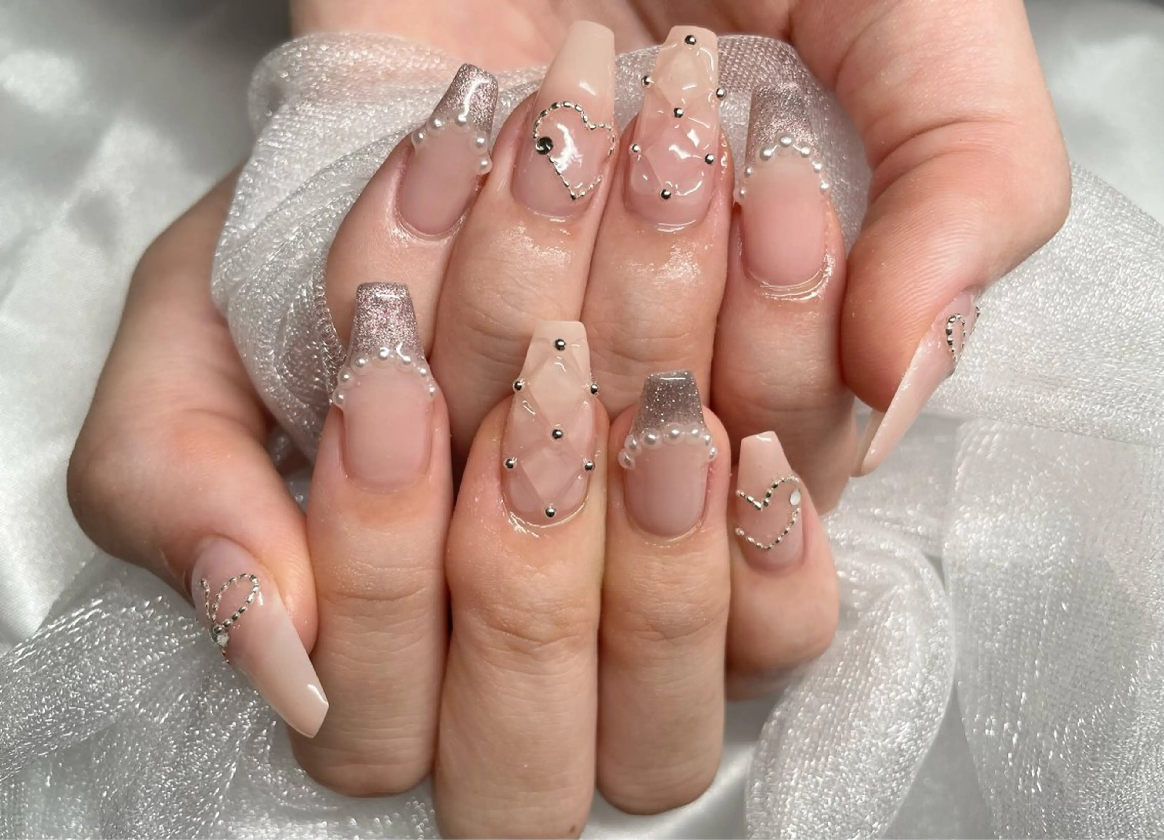 ネイル ハンドネイル Roi〈ロワ〉 Minakoのネイルデザイン