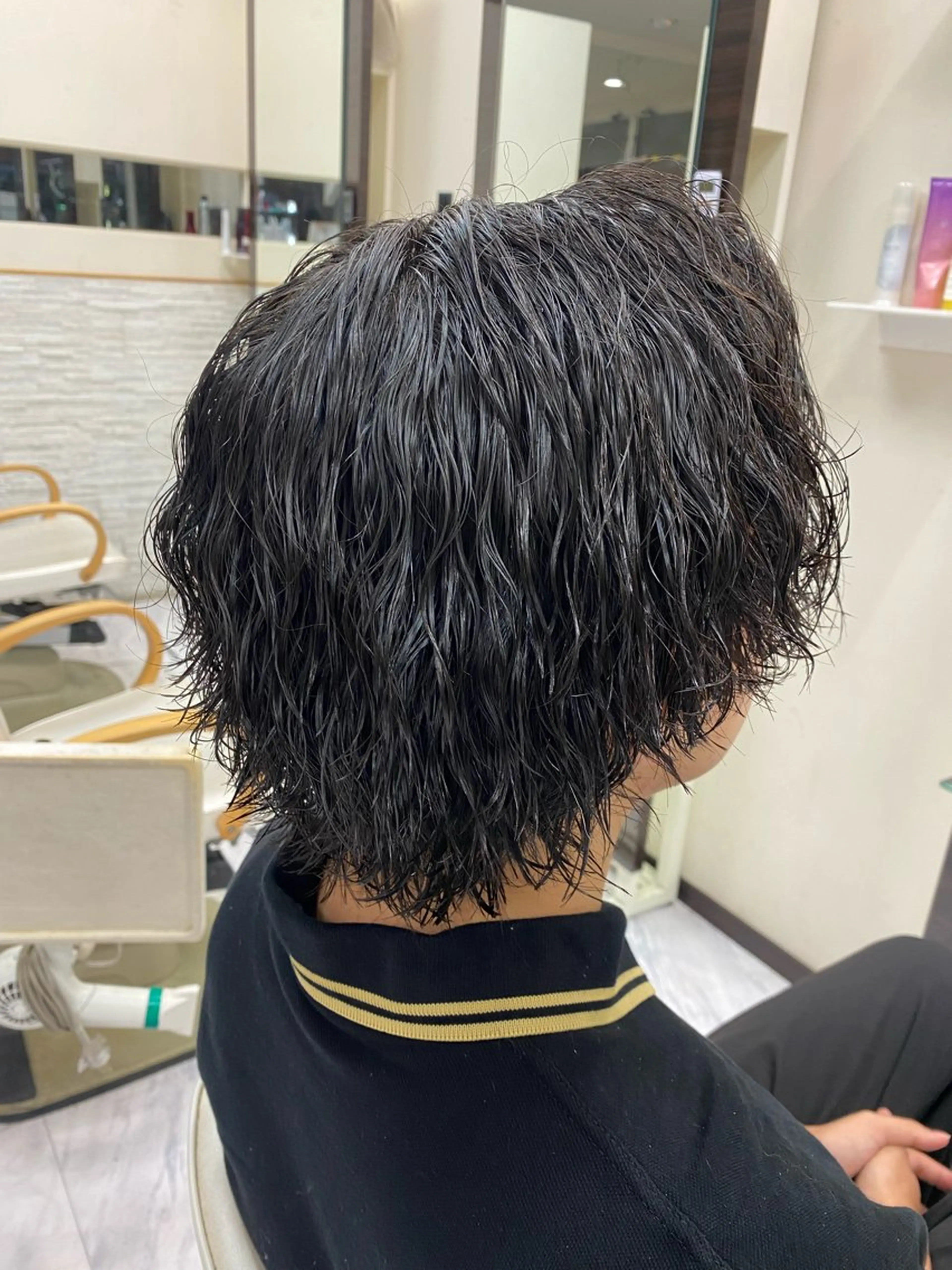 パーマ メンズ メンズパーマ メンズツイストパーマ 波巻きパーマ スパイラルパーマ ツイストパーマ カット パーマ トリートメント 🌴パーマオタク🌴 長谷川　諒佑🌈のヘアスタイル
