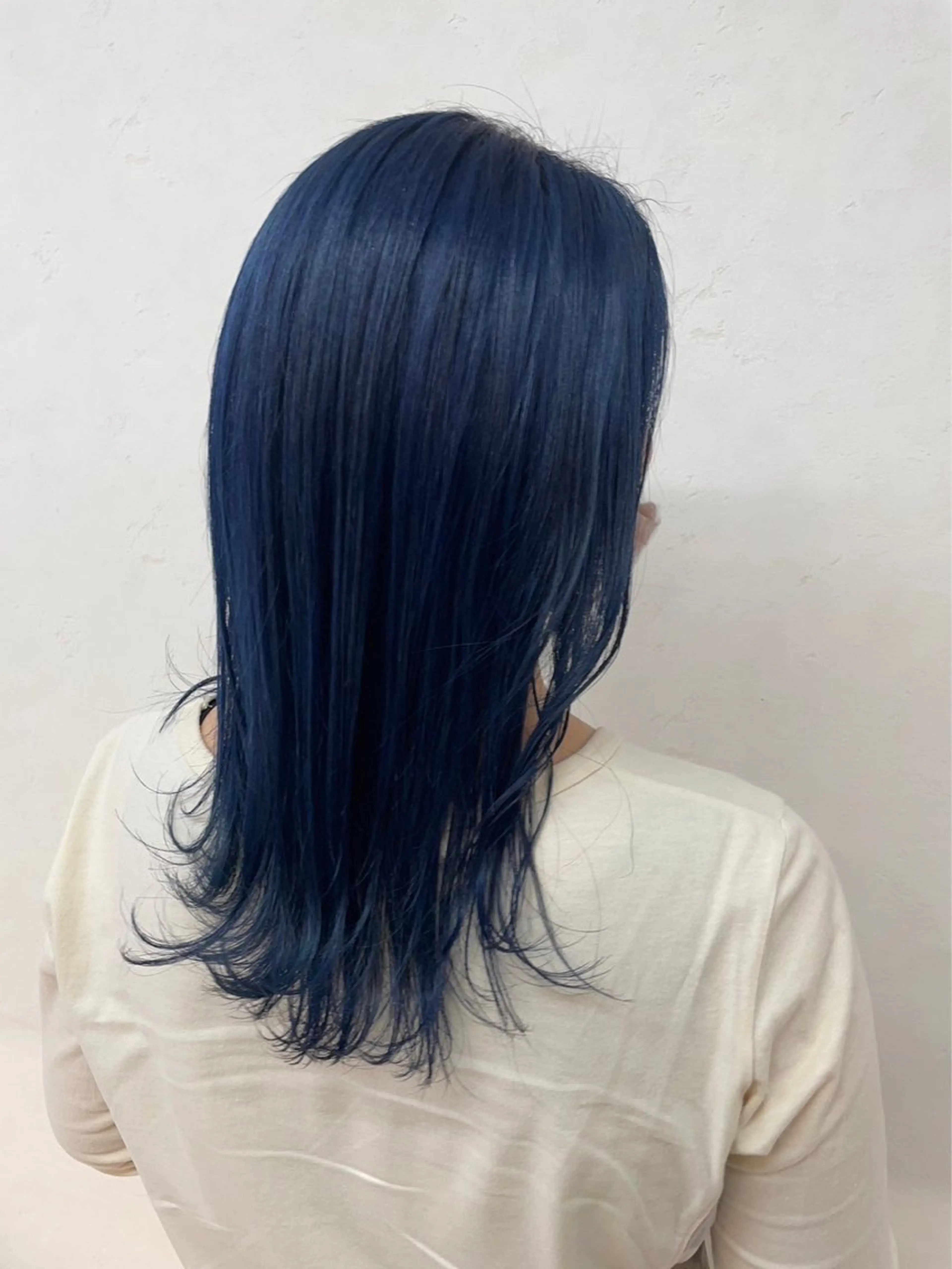 ロング カラー ブリーチ ブルーカラー ケアブリーチ ロング カット ヘアカラー トリートメント 透明感カラー🫧 /有野ひかりのヘアスタイル