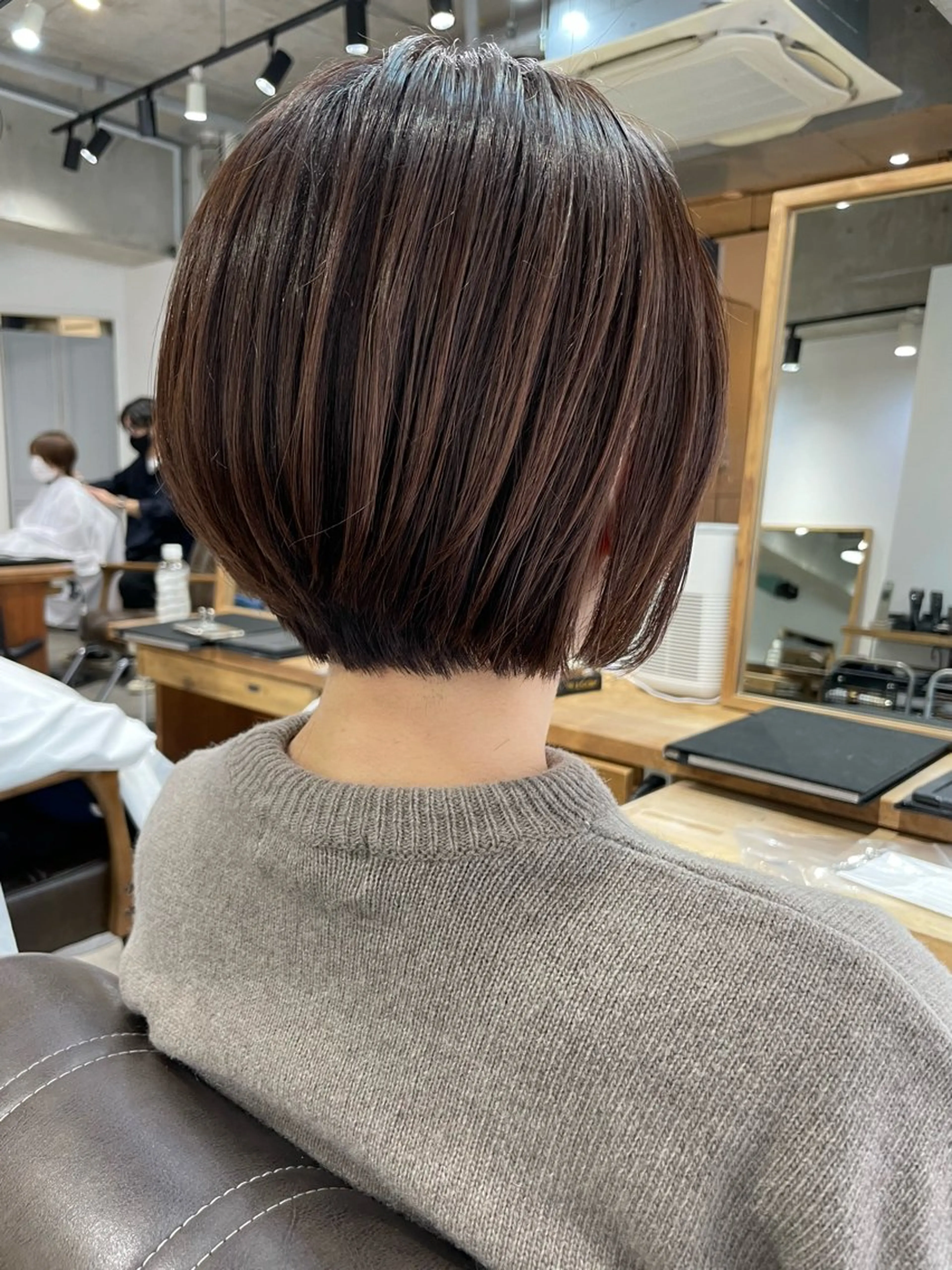 ショート ボブ ショートヘア 中顔面短縮ｘ髪質改善 絹髪をつくる人｜大橋のヘアスタイル