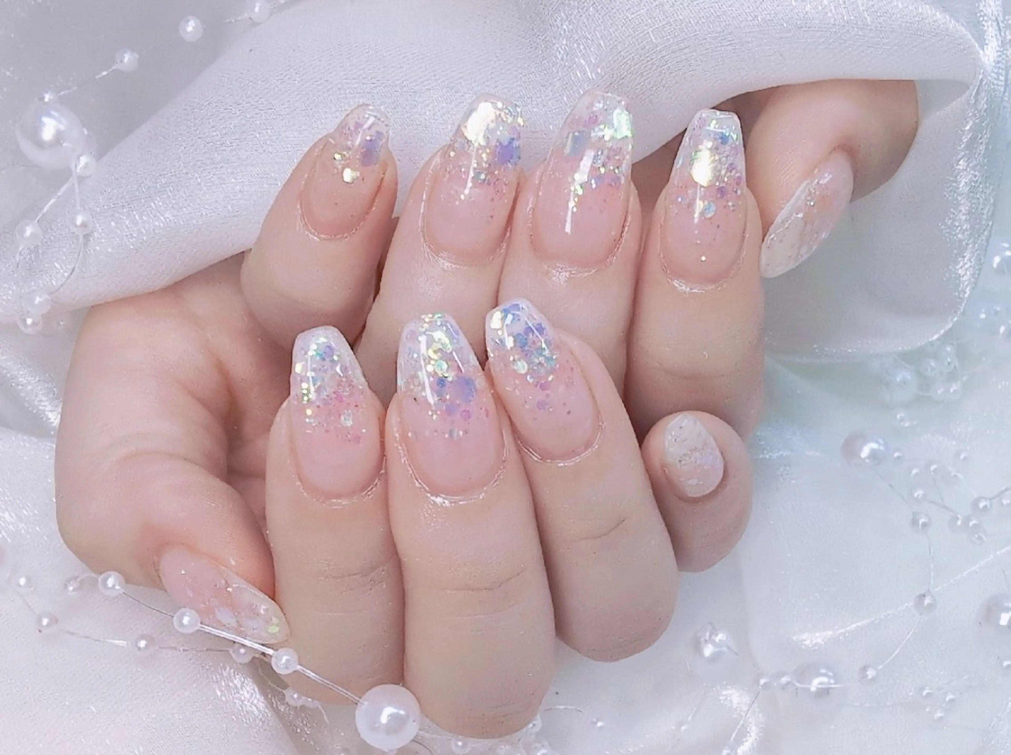 ネイル 長さ出し フラッシュネイル フレンチネイル キラキラネイル ラメ(グリッター) Chouette Nailのネイルデザイン