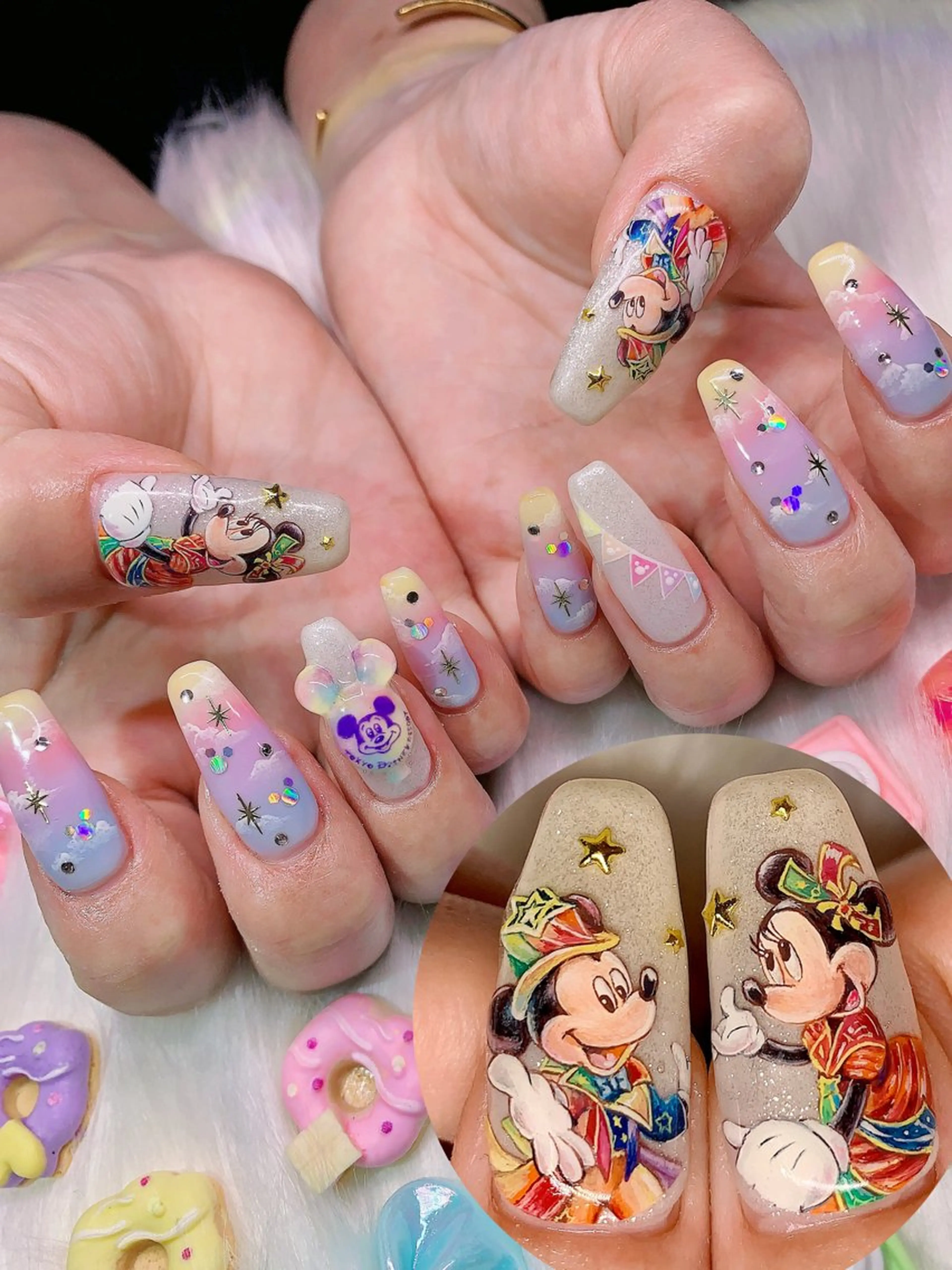 ネイル アートネイル グラデーション キラキラネイル 持ち込み ぷっくりネイル 3Dアートネイル💗 都築レナのネイルデザイン