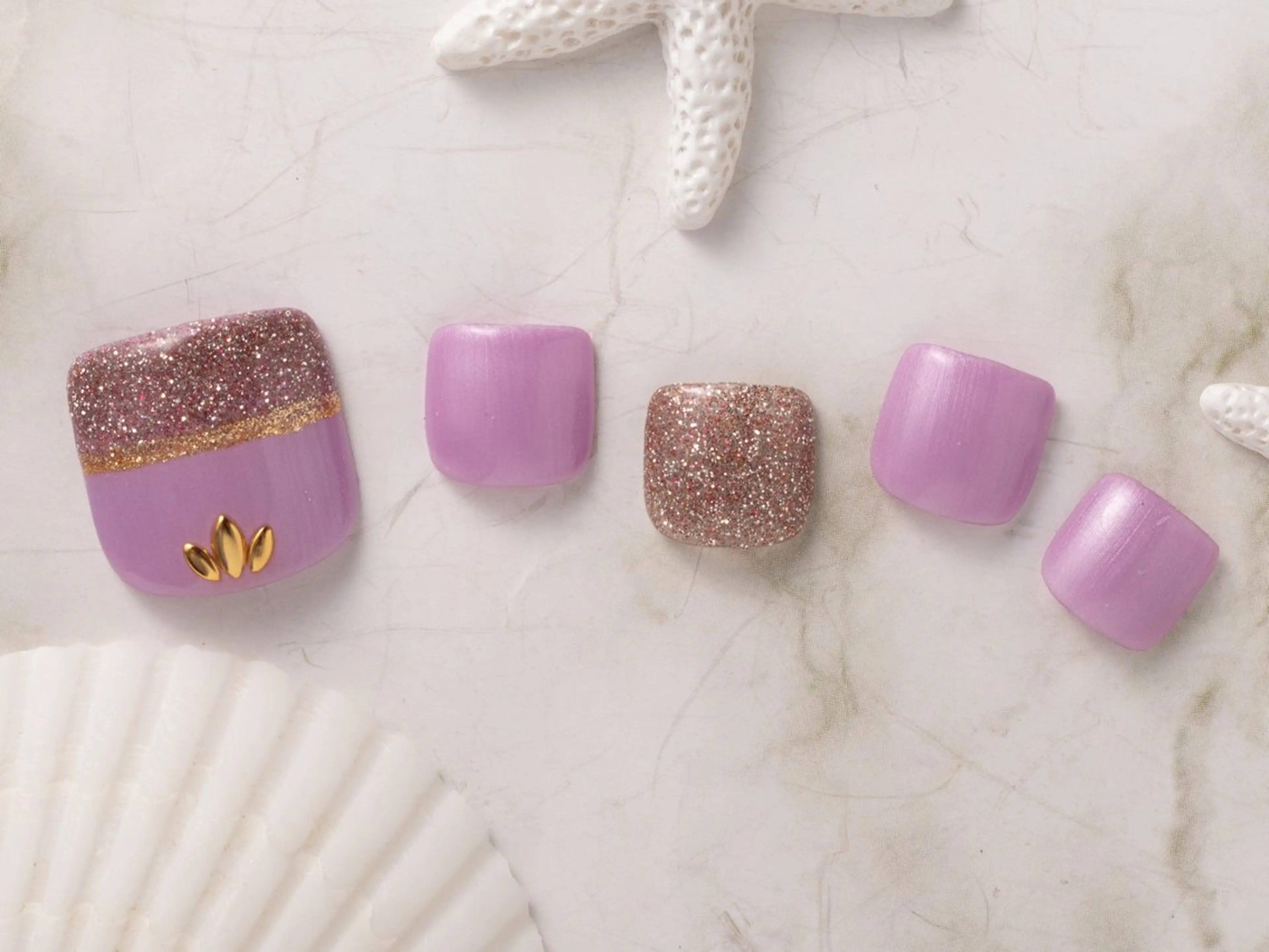 ネイル NailSalon MAHINAのネイルデザイン