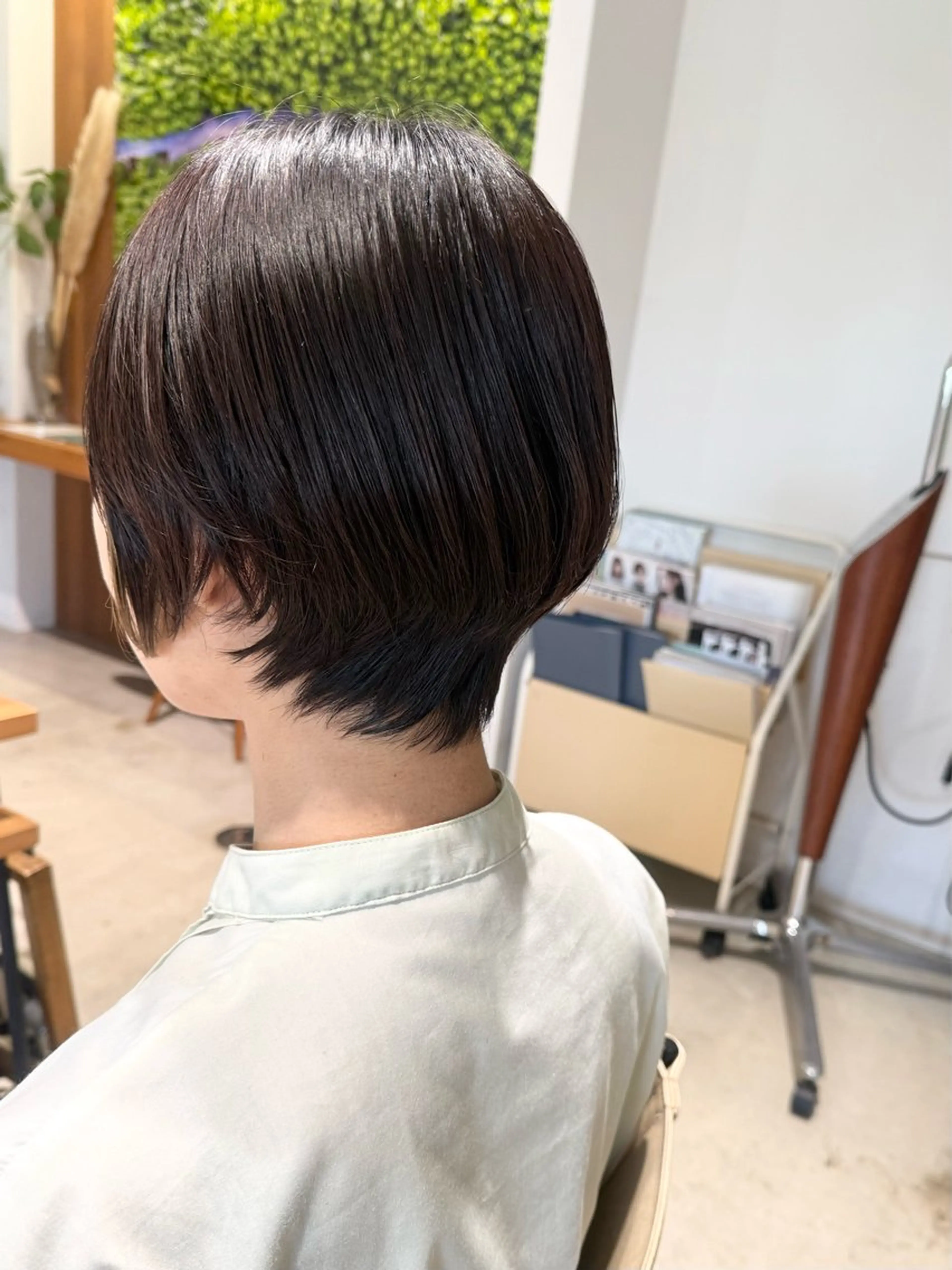 ショート ショートヘア パライソ竜美丘店 中根 奈緒のヘアスタイル