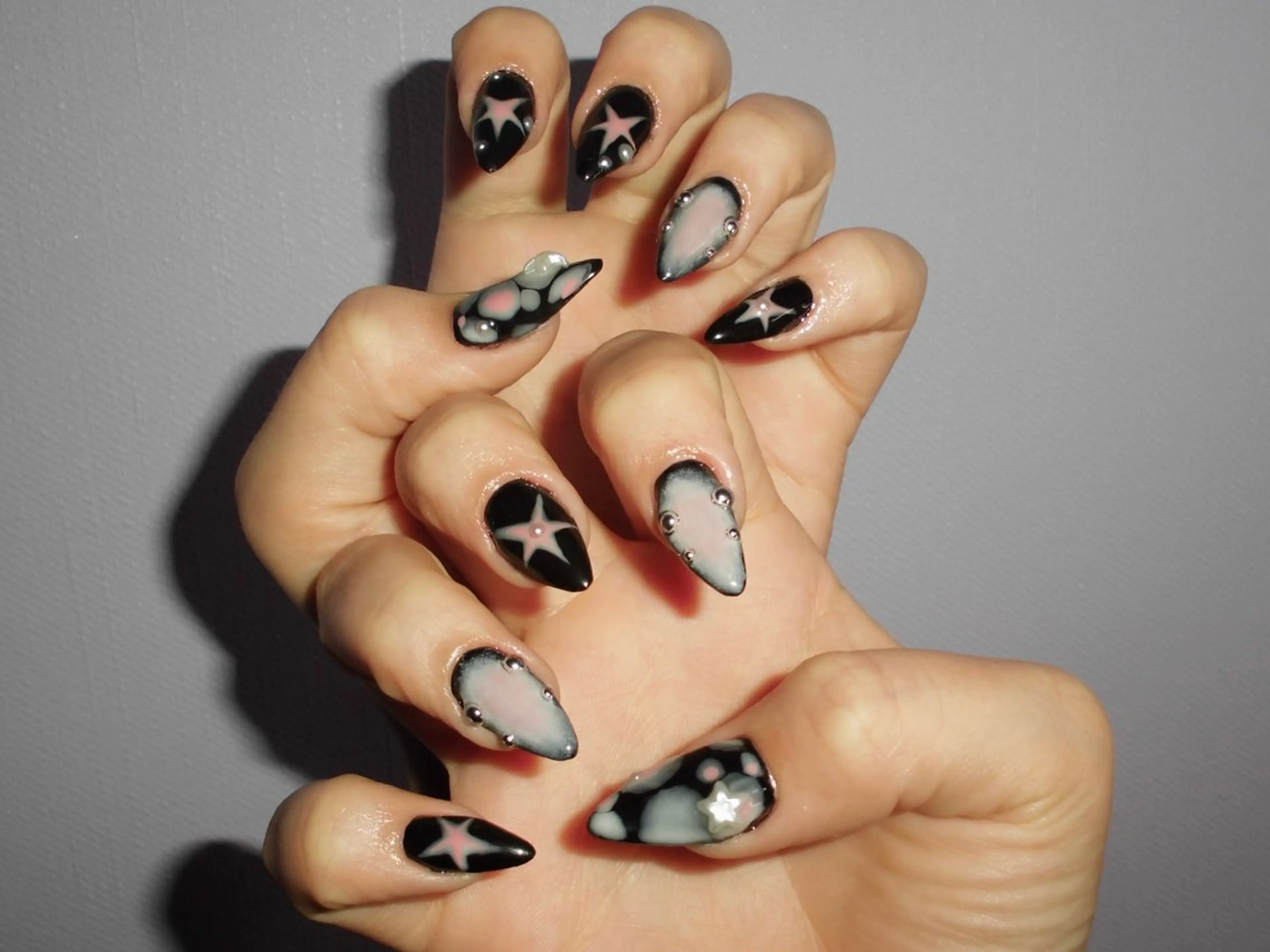 ネイル アートネイル 💕Nanaka💕 ［森ノ宮駅徒歩1分］のネイルデザイン