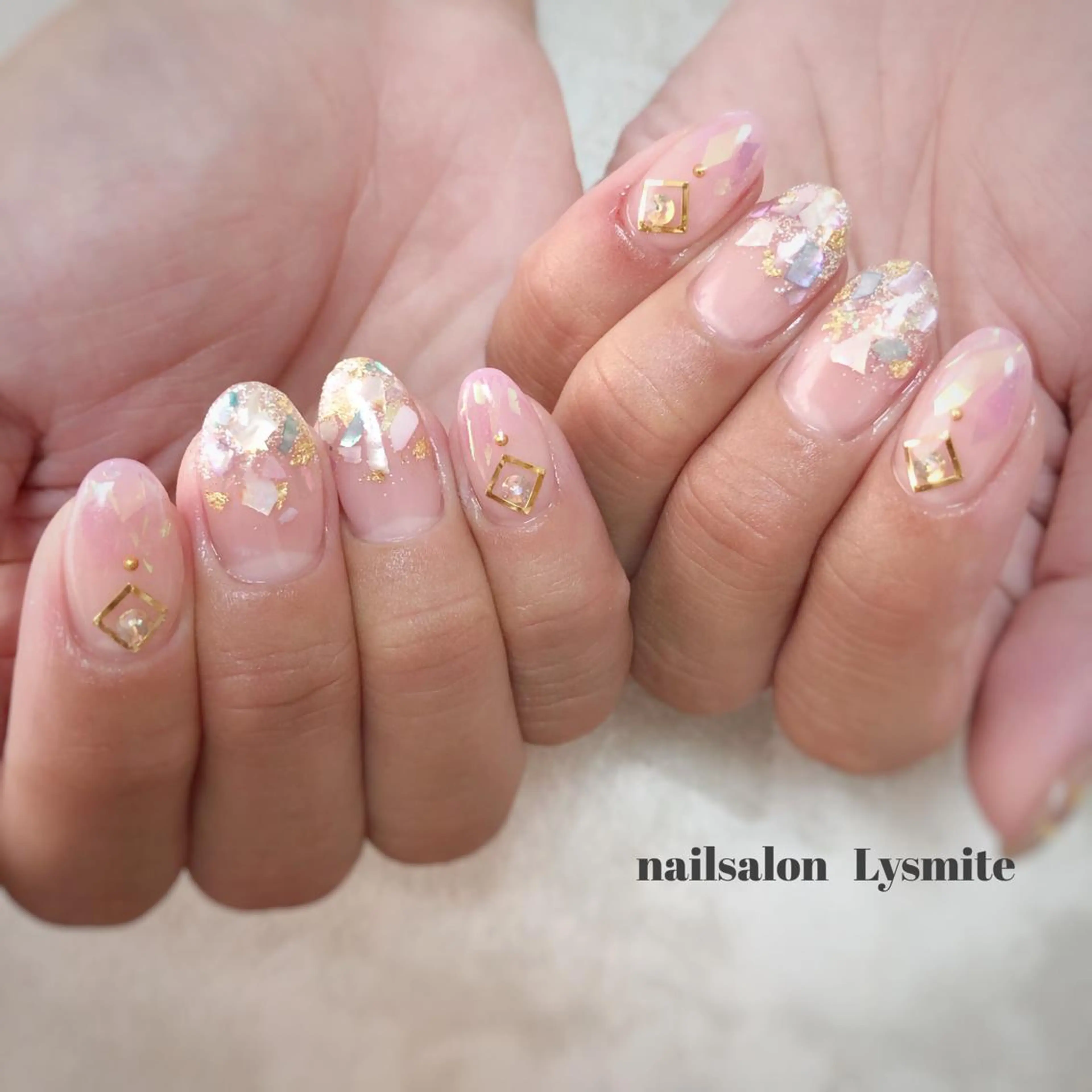 ネイル 岩本 美香のネイルデザイン