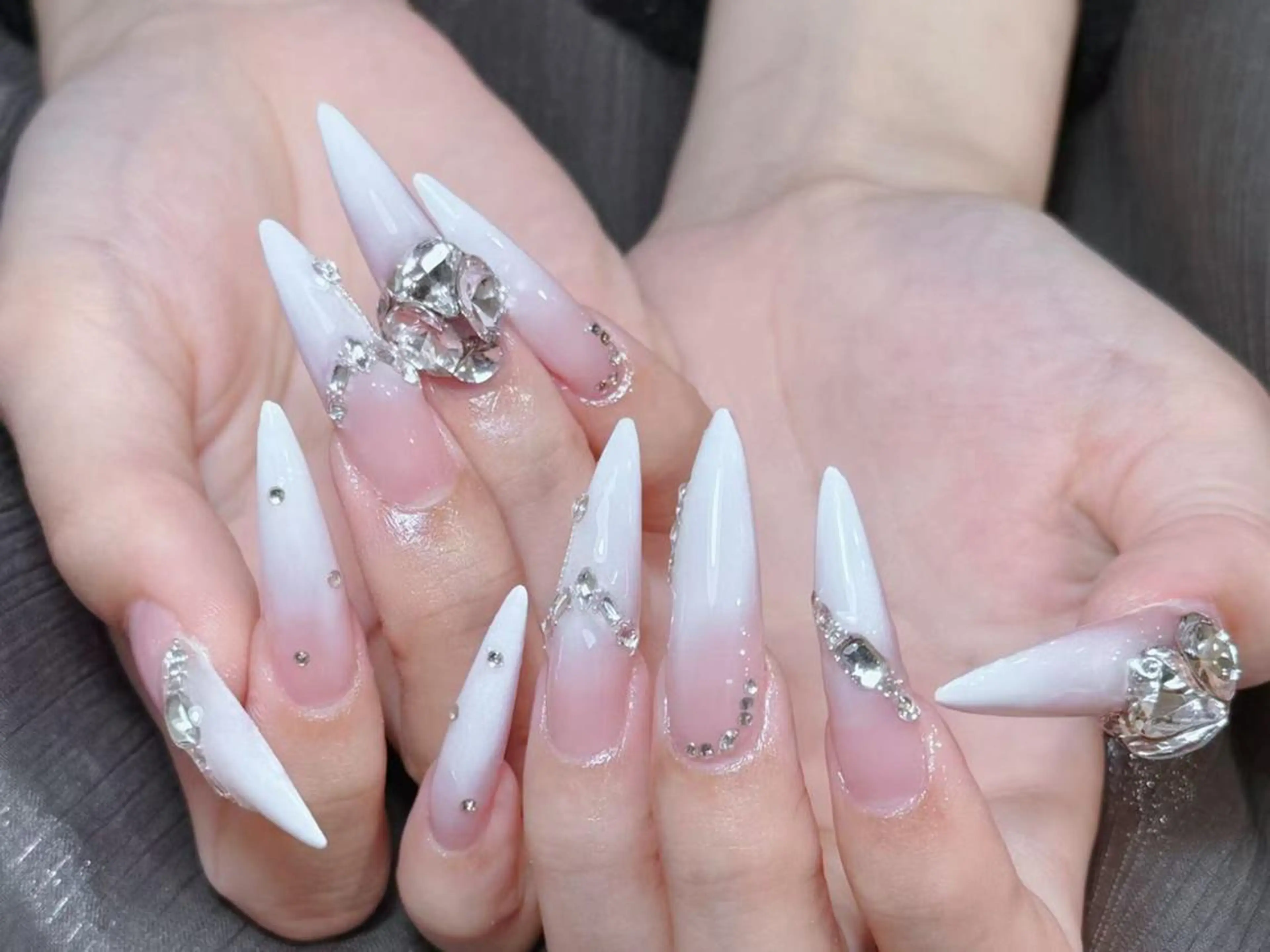 ネイル ハンドネイル Lumina Nail💕のネイルデザイン