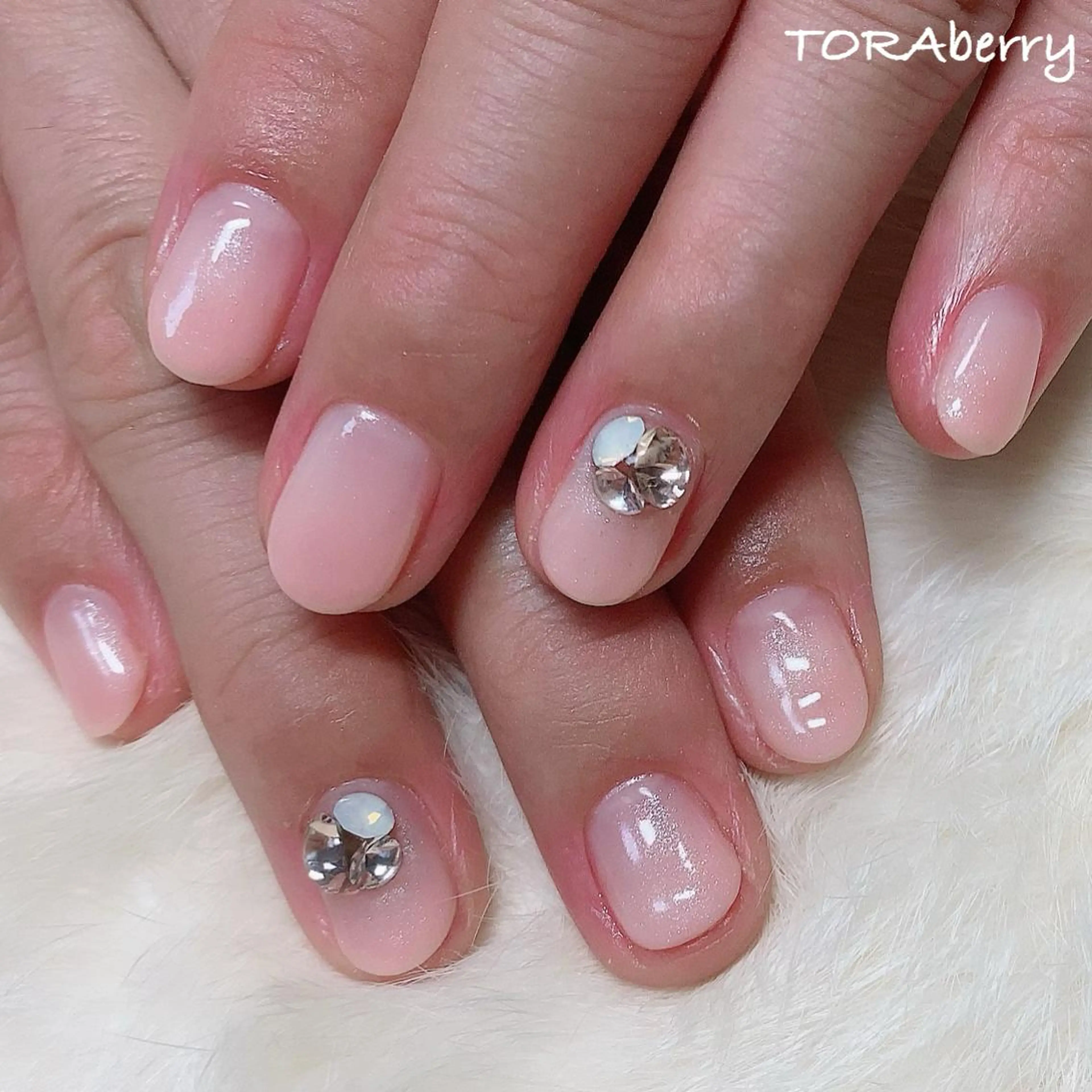 ネイル ピンク ハンドネイル ネイリスト なつみのネイルデザイン