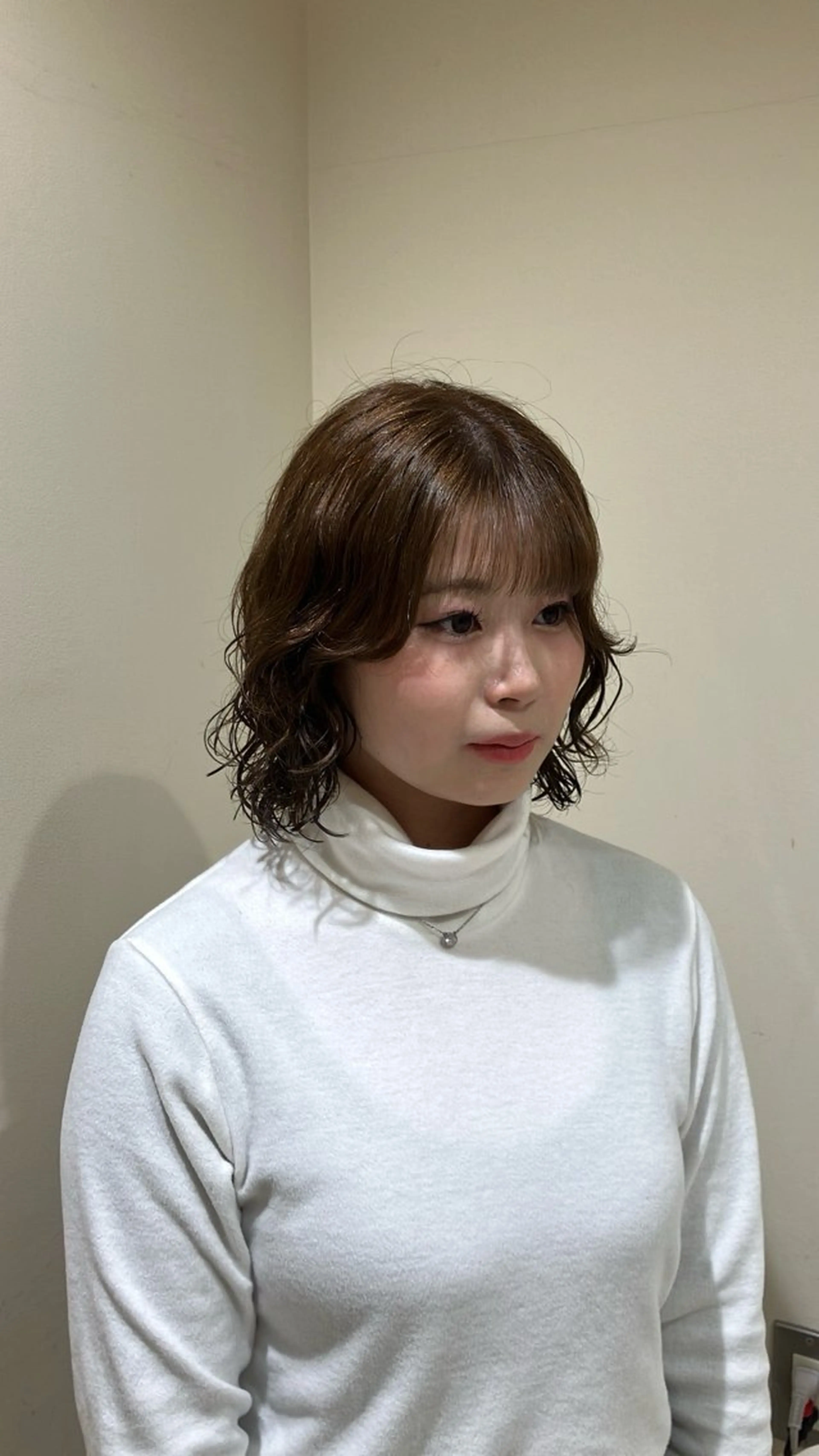 ミディアム パーマ カット パーマ トリートメント 久野 紗愛のヘアスタイル