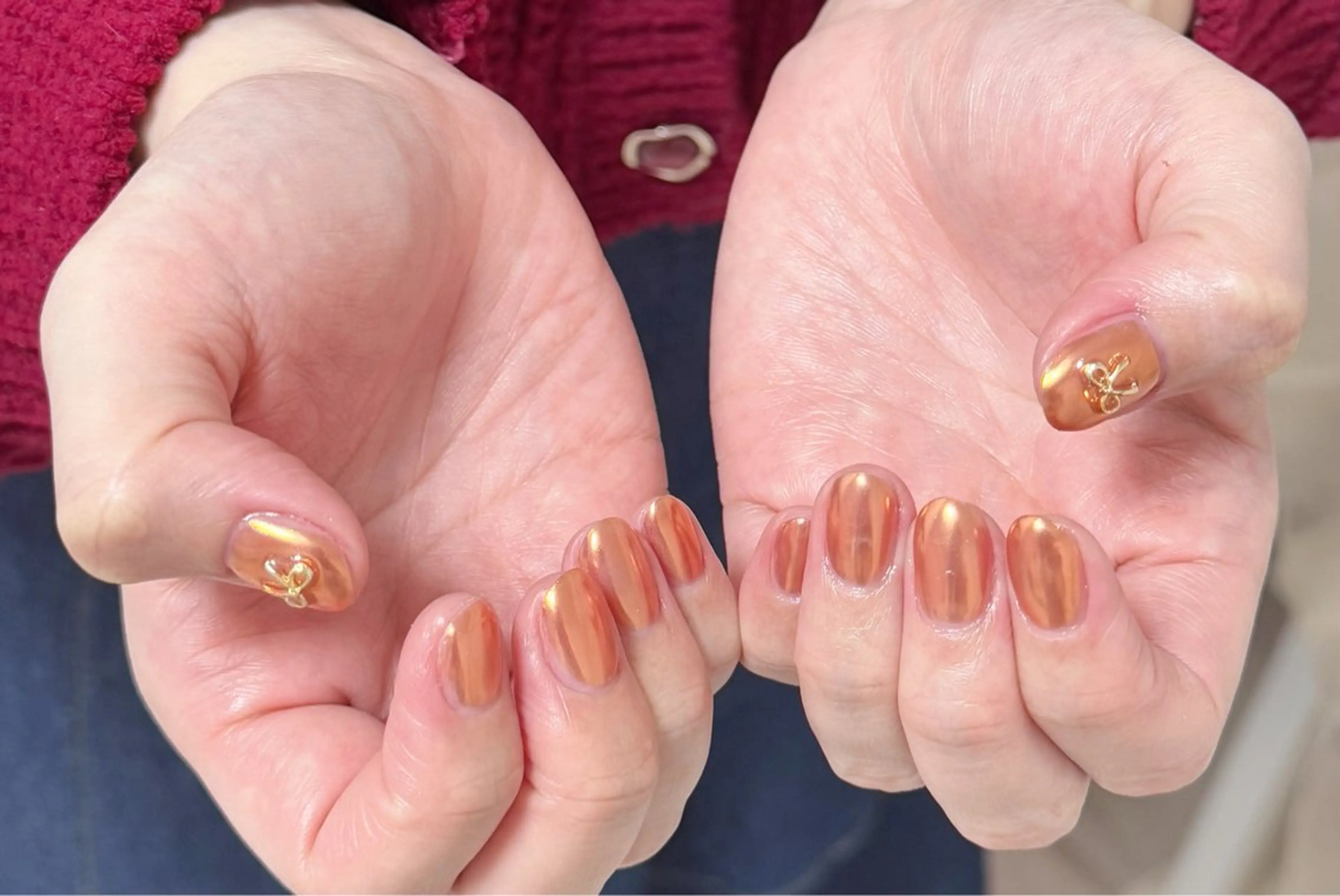 ネイル フレンチネイル グラデーション キラキラネイル 韓国ネイル マグネットネイル ハンドネイル 🎀🎀YooLi Nail Salonのネイルデザイン