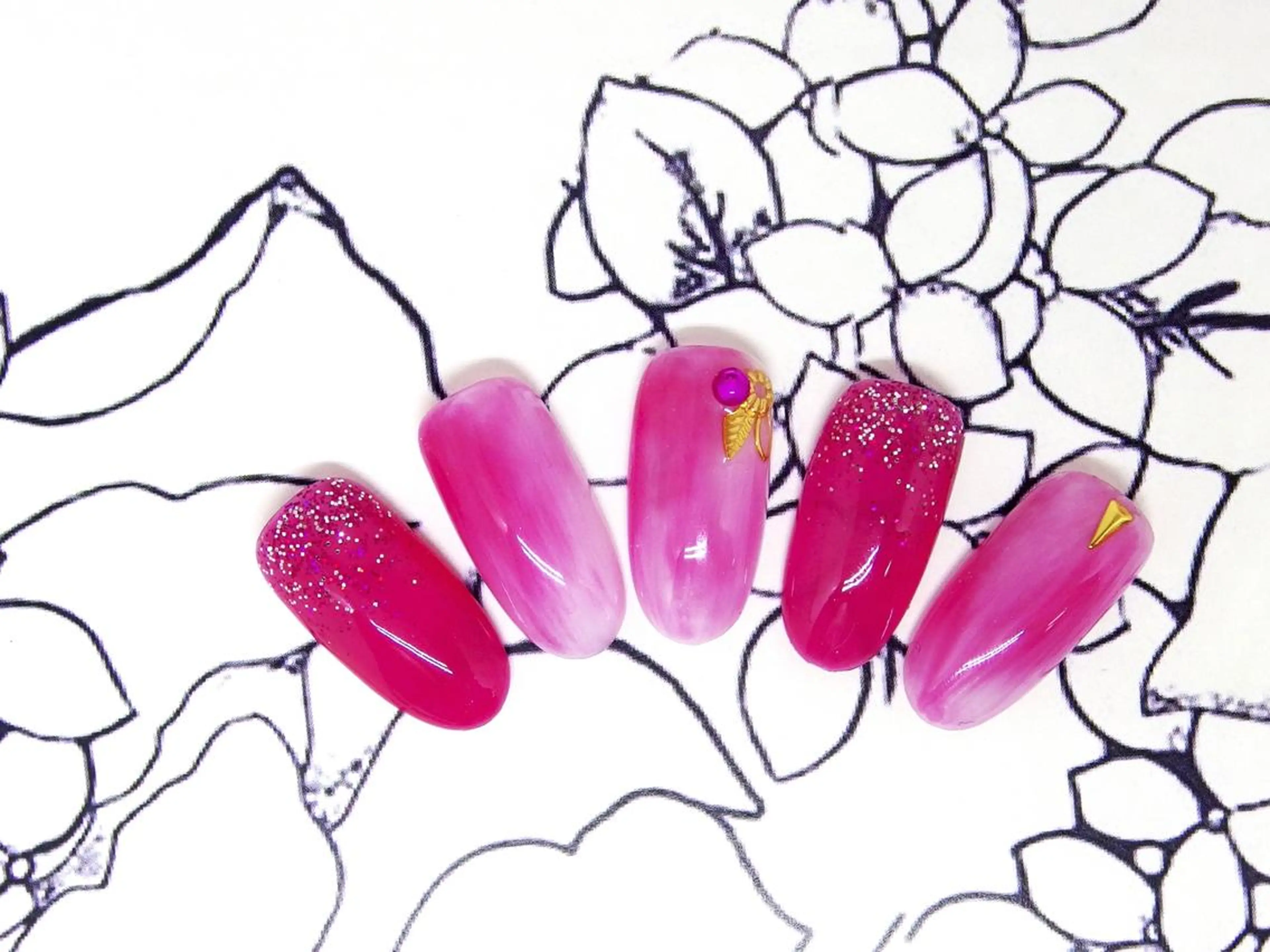 ネイル ハンドネイル ティーエヌ 金山駅東口店のネイルデザイン