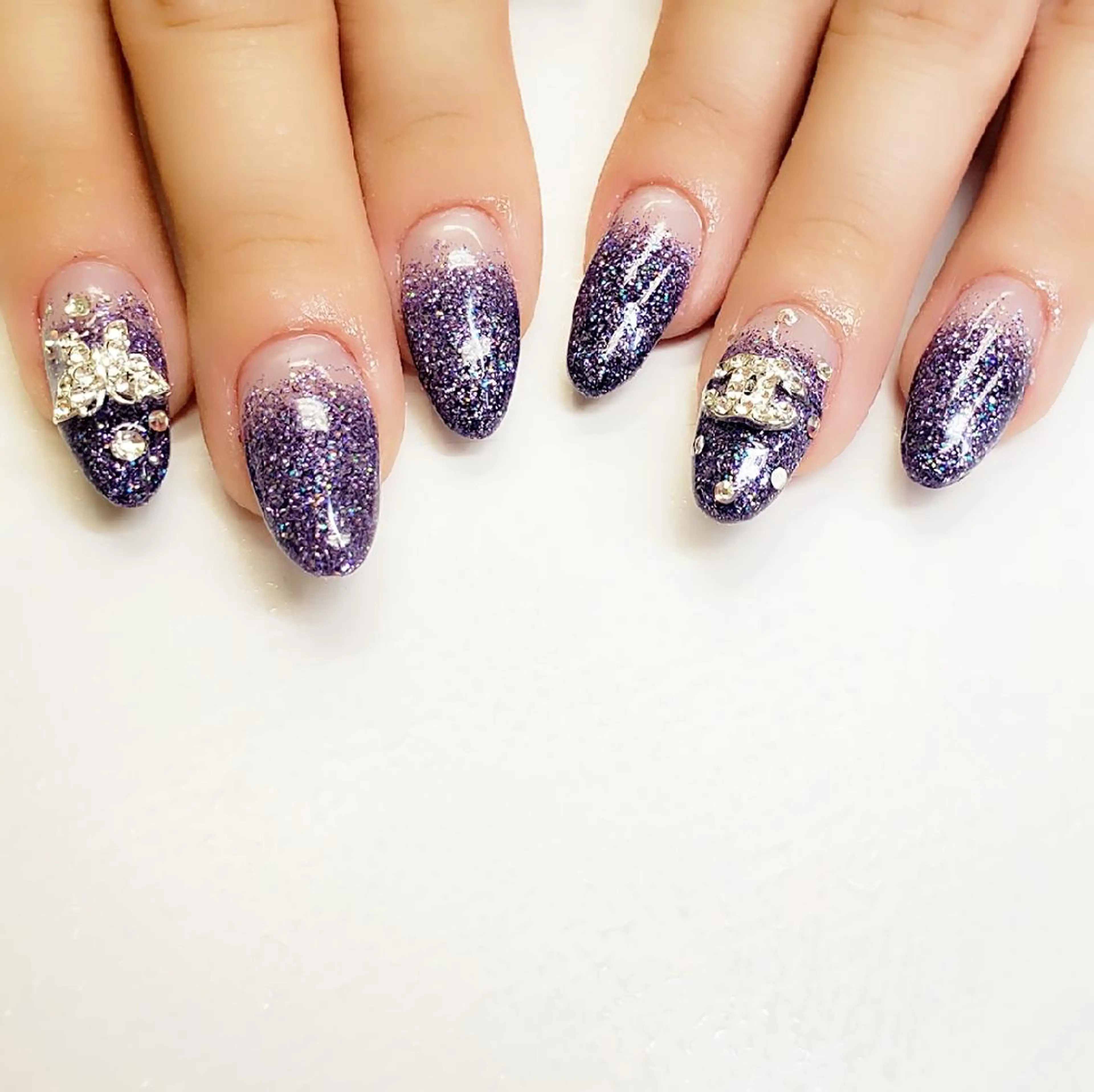 ネイル ハンドネイル クロキ 。のネイルデザイン