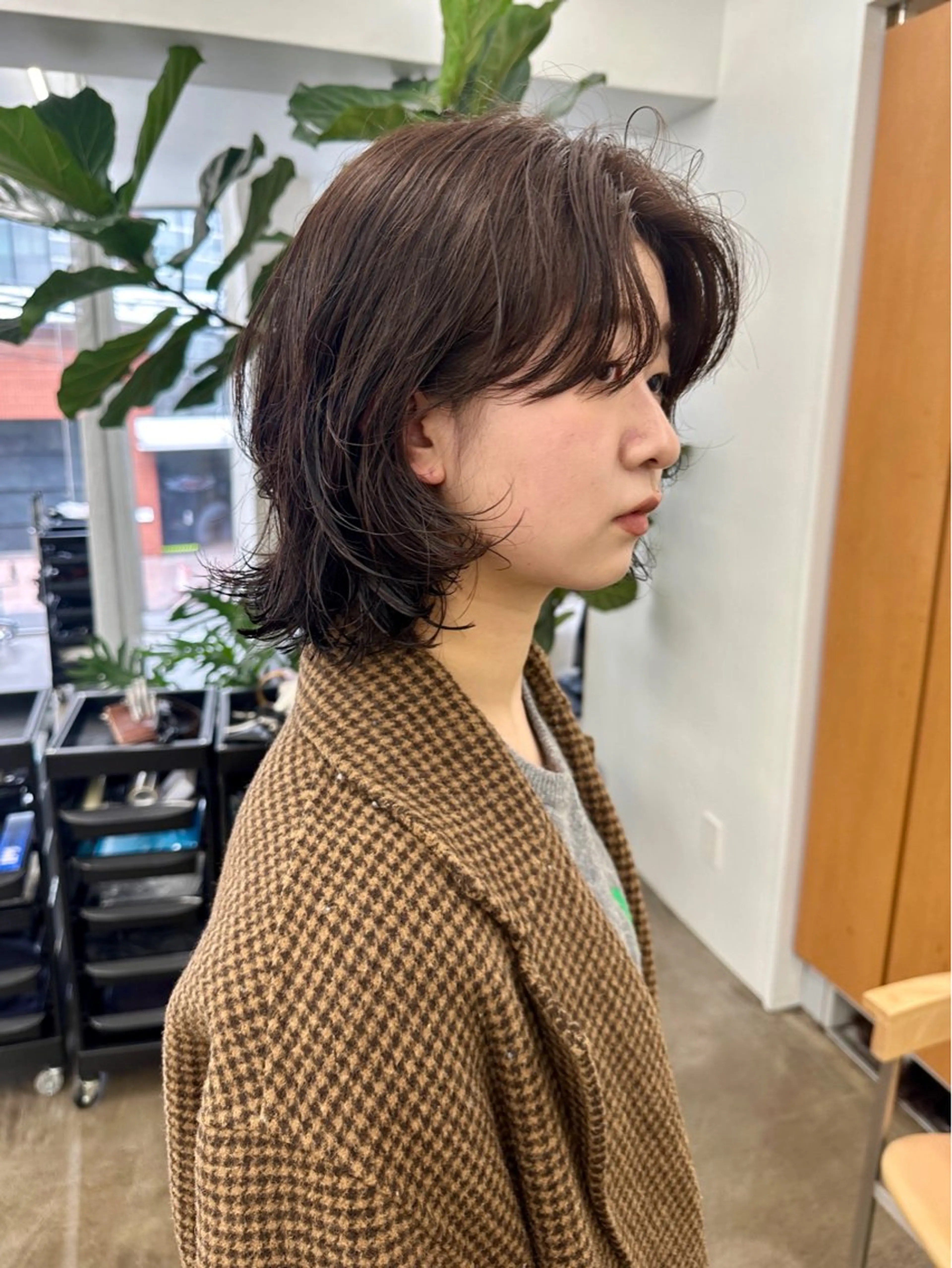 ショート カラー パーマ ブラウンカラー ニュアンスパーマ カット ヘアカラー パーマ ボブ/レイヤー/ケア パーマ/リュウタのヘアスタイル