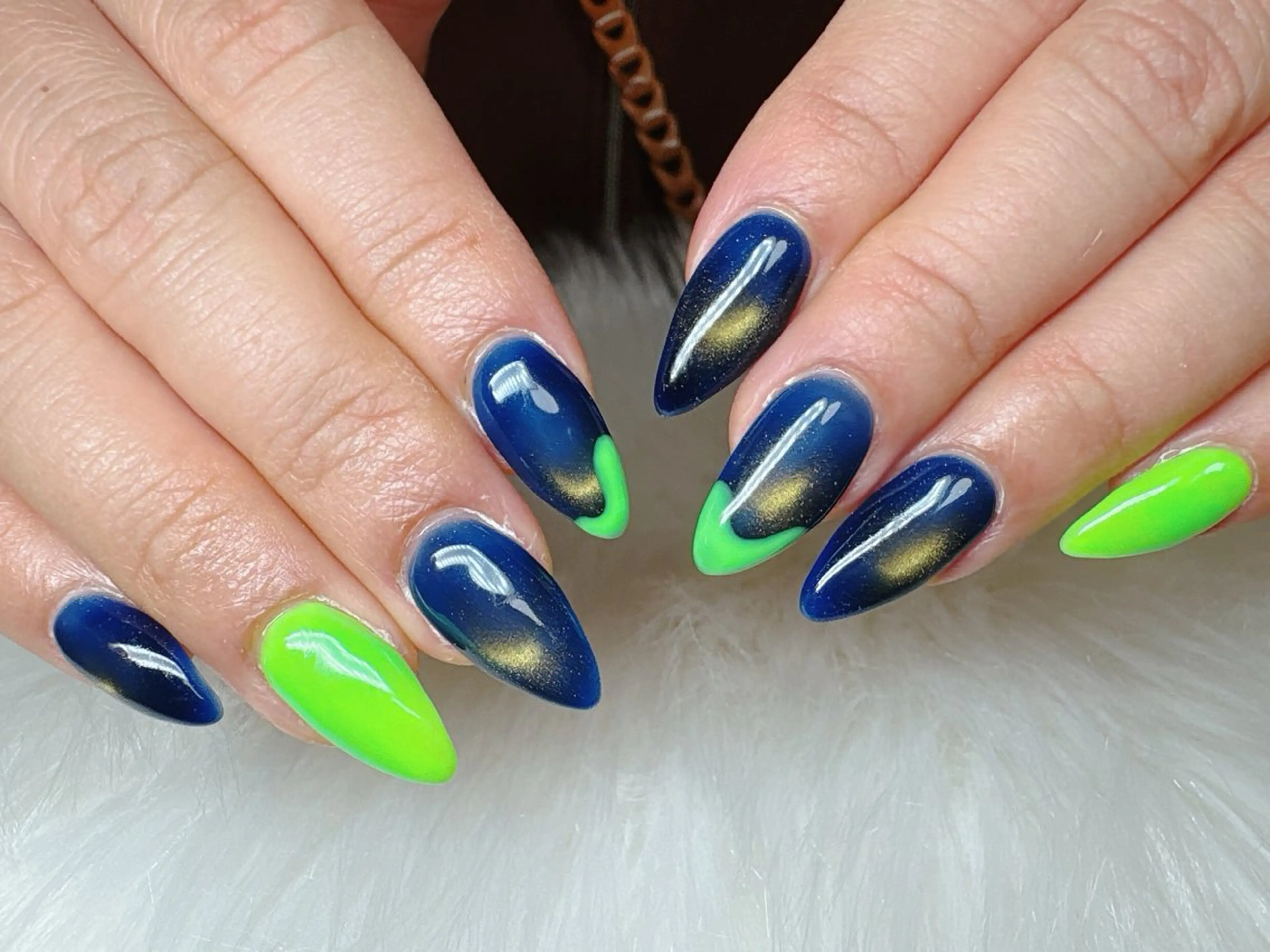 ネイル 寺山 千鶴のネイルデザイン