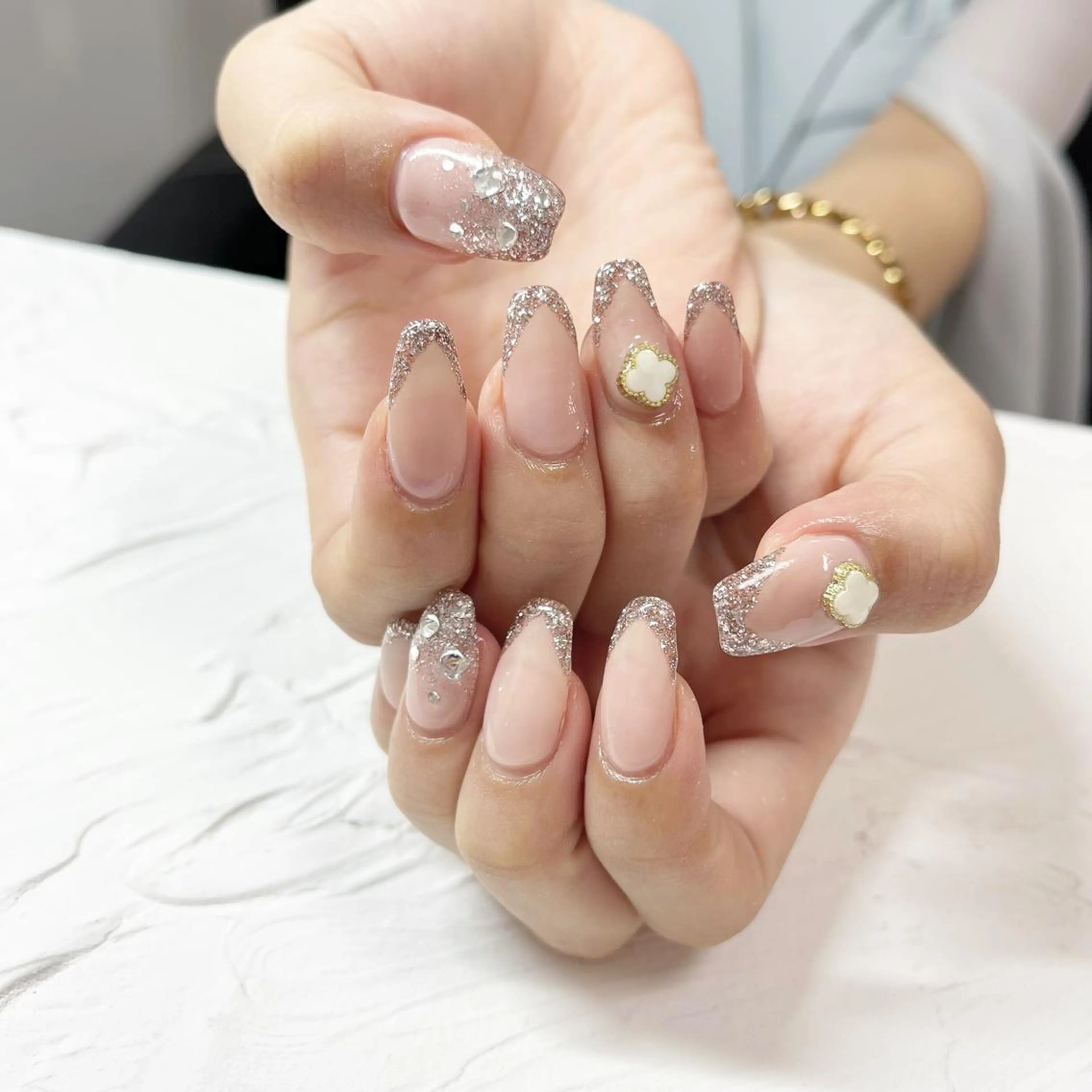 ネイル フレンチネイル ハンドネイル 🔷ﾐﾅﾐﾈｲﾙ🔷 やり放題ネイル渋谷2のネイルデザイン