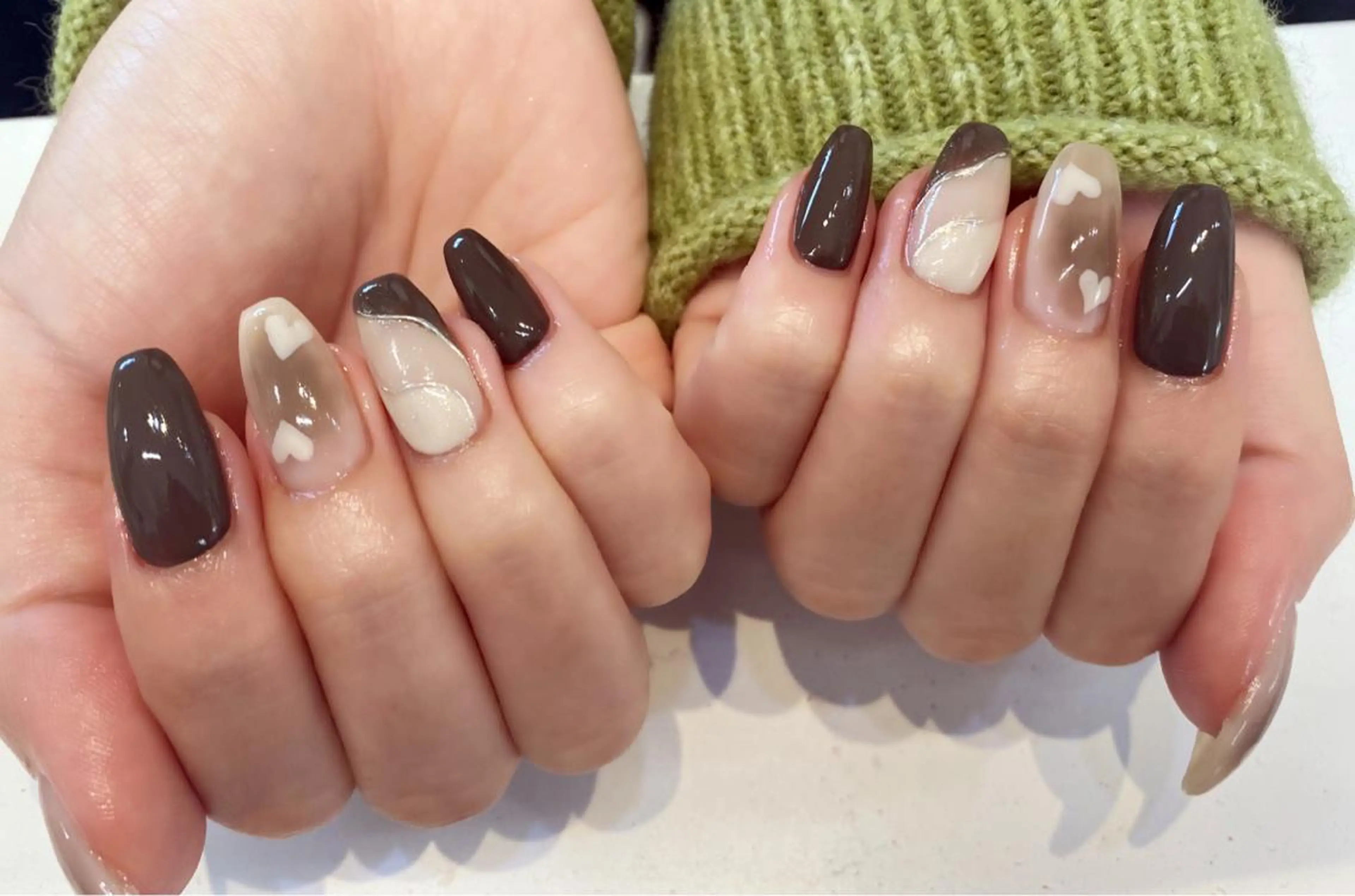 セミロング ハンドネイル NAILSALON 🍔Timna🍟のネイルデザイン