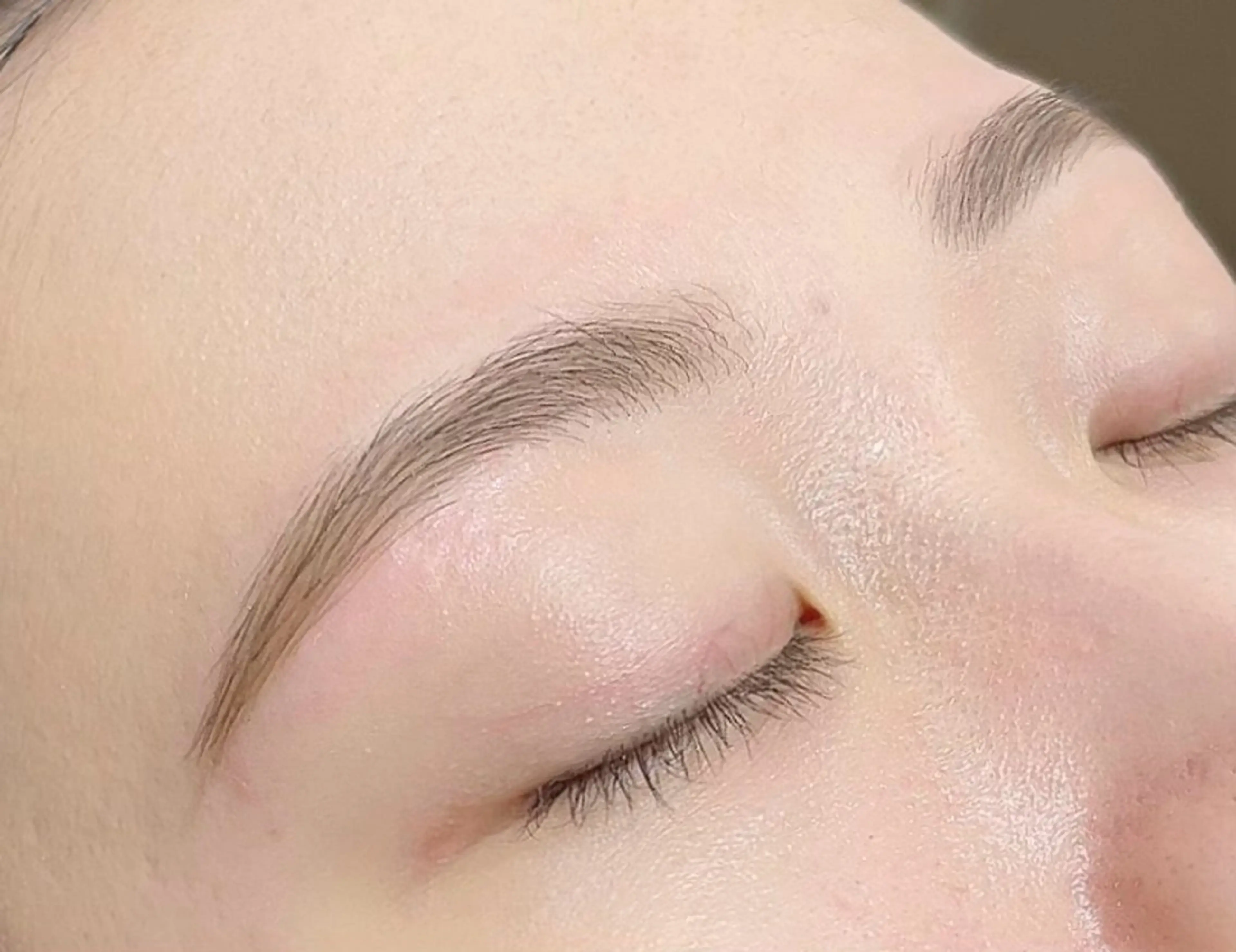 ヴィーナスアイブロウ　ブロウラミネーション、アイブロウデザイン　¥5000の写真