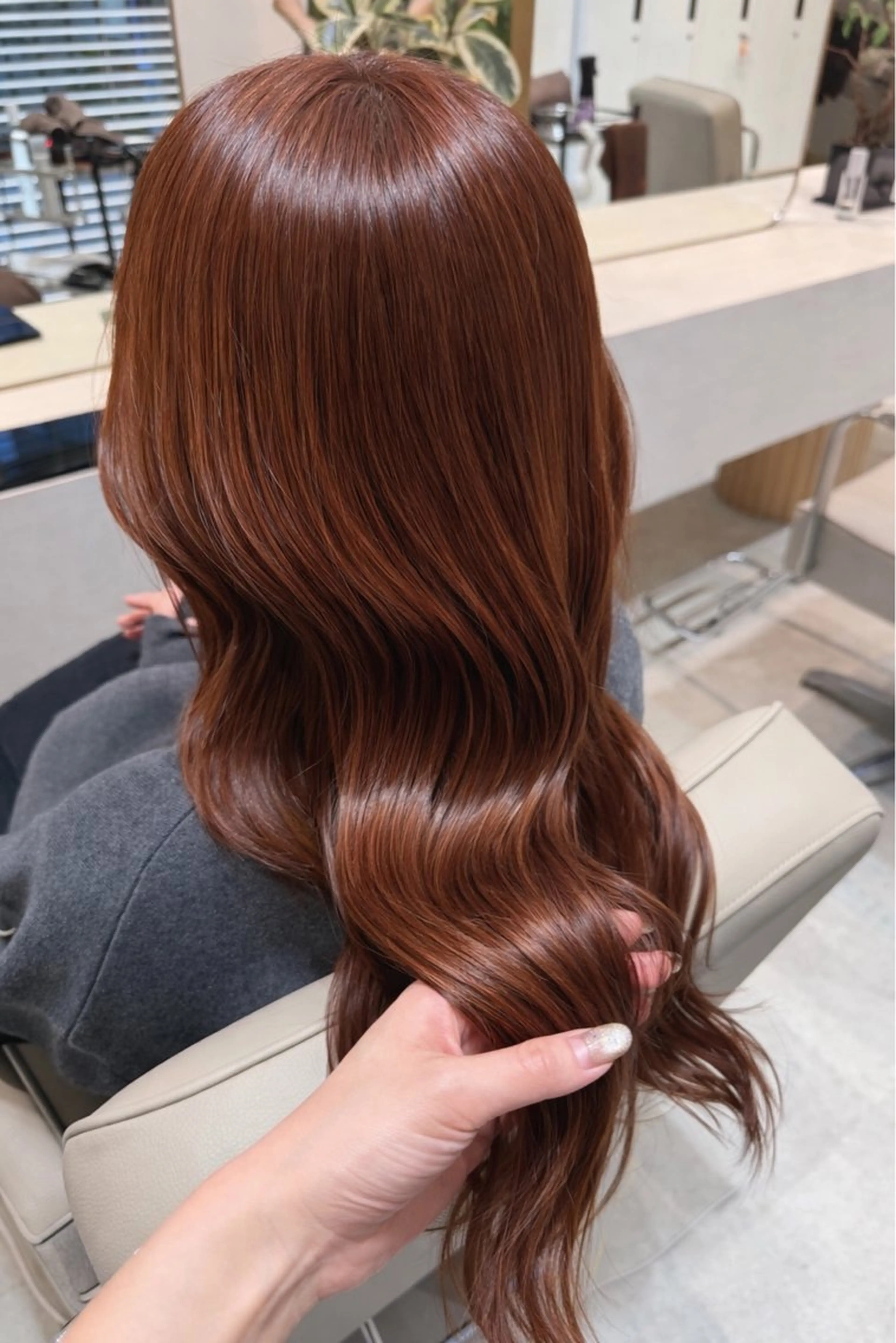 ロング カット ヘアカラー BRIGHT所属・🤍恵比寿/透明感/ 小顔カット🤍アズサのヘアスタイル