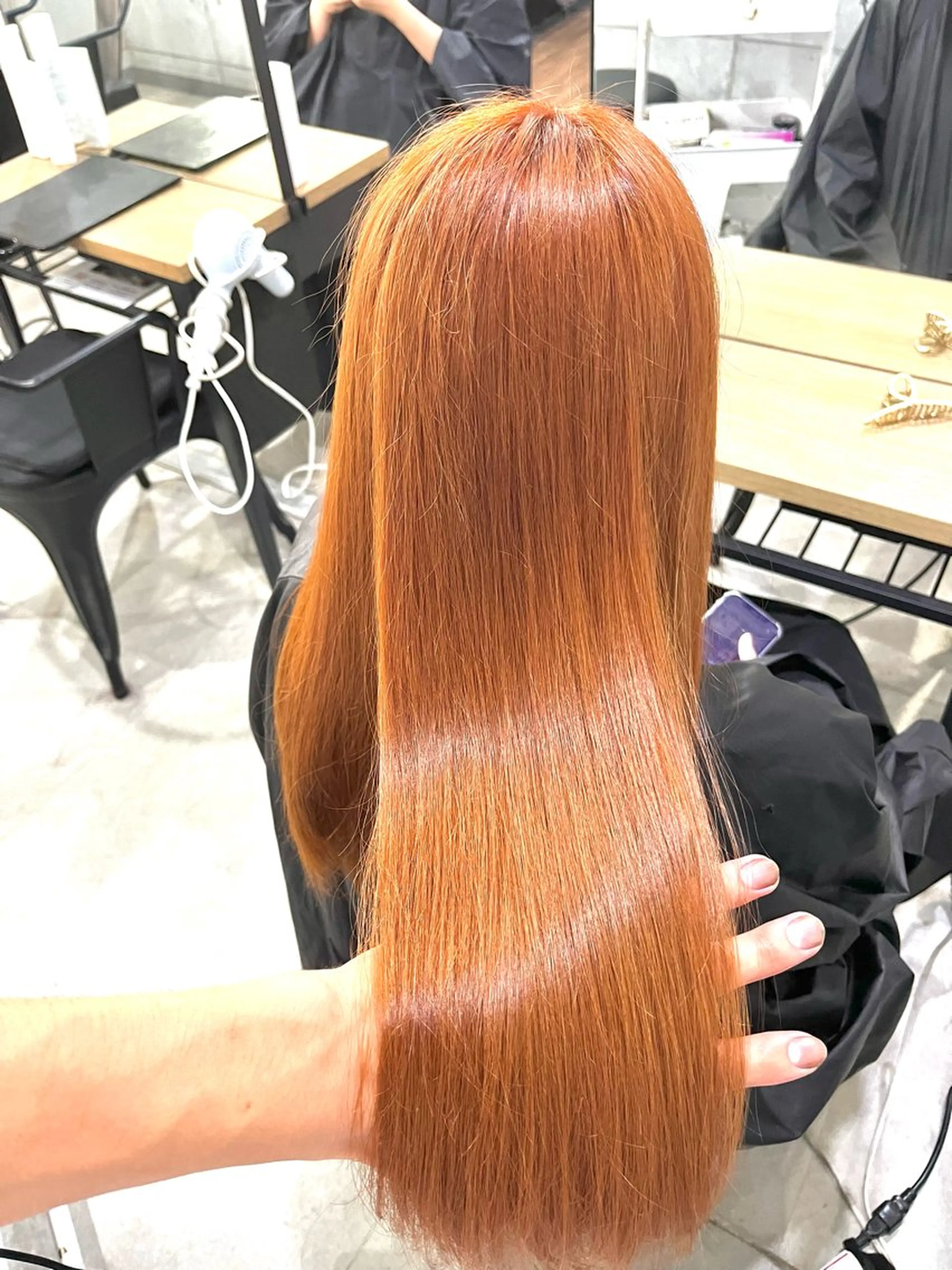 ロング ヘアカラー トリートメント 🌈カラー特化 ハイトーンけいと🌈のヘアスタイル