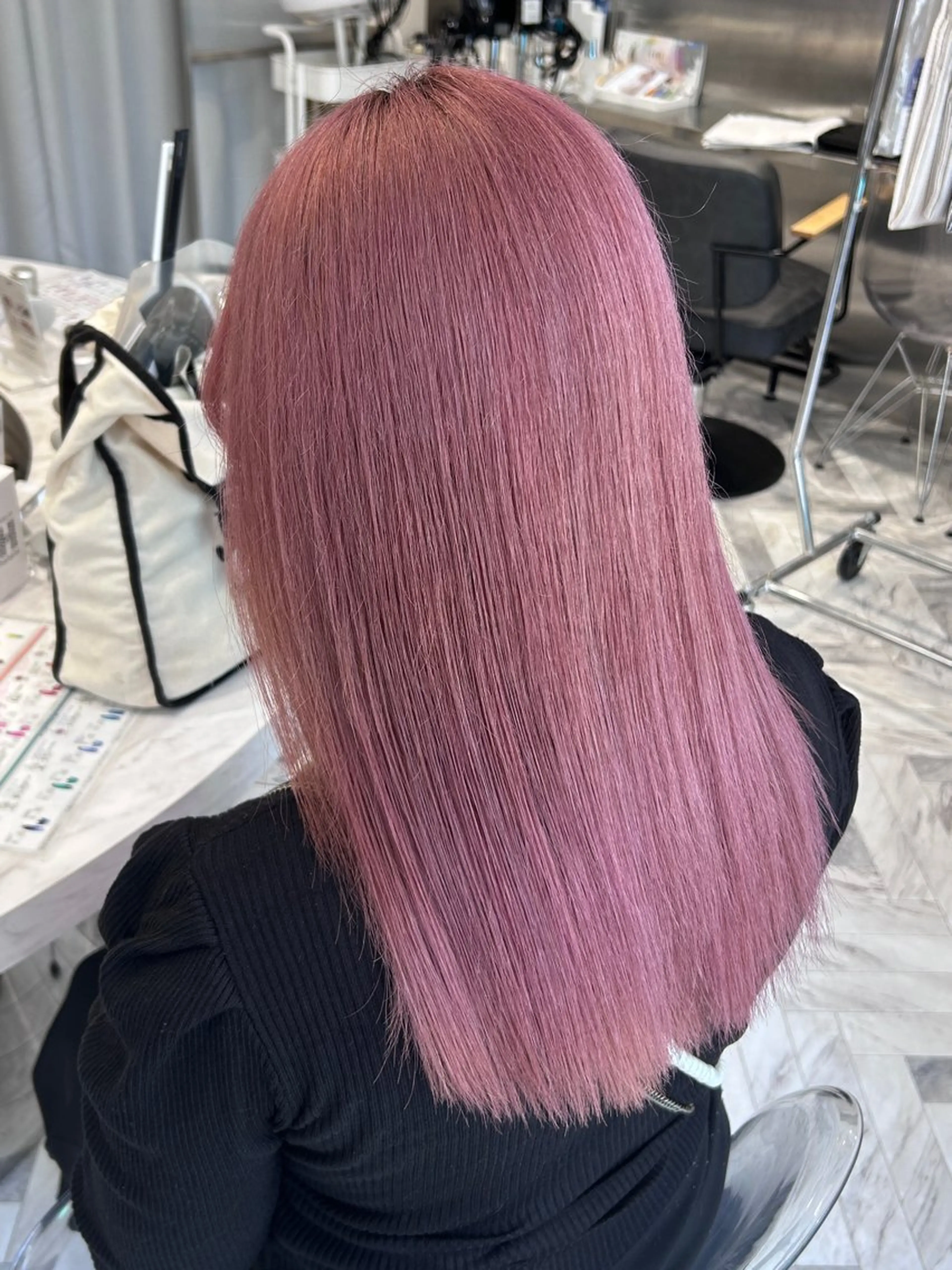 セミロング カラー カット ヘアカラー 透明感ツヤカラー/ アイリスト/ゆきなのマツエク・マツパデザイン