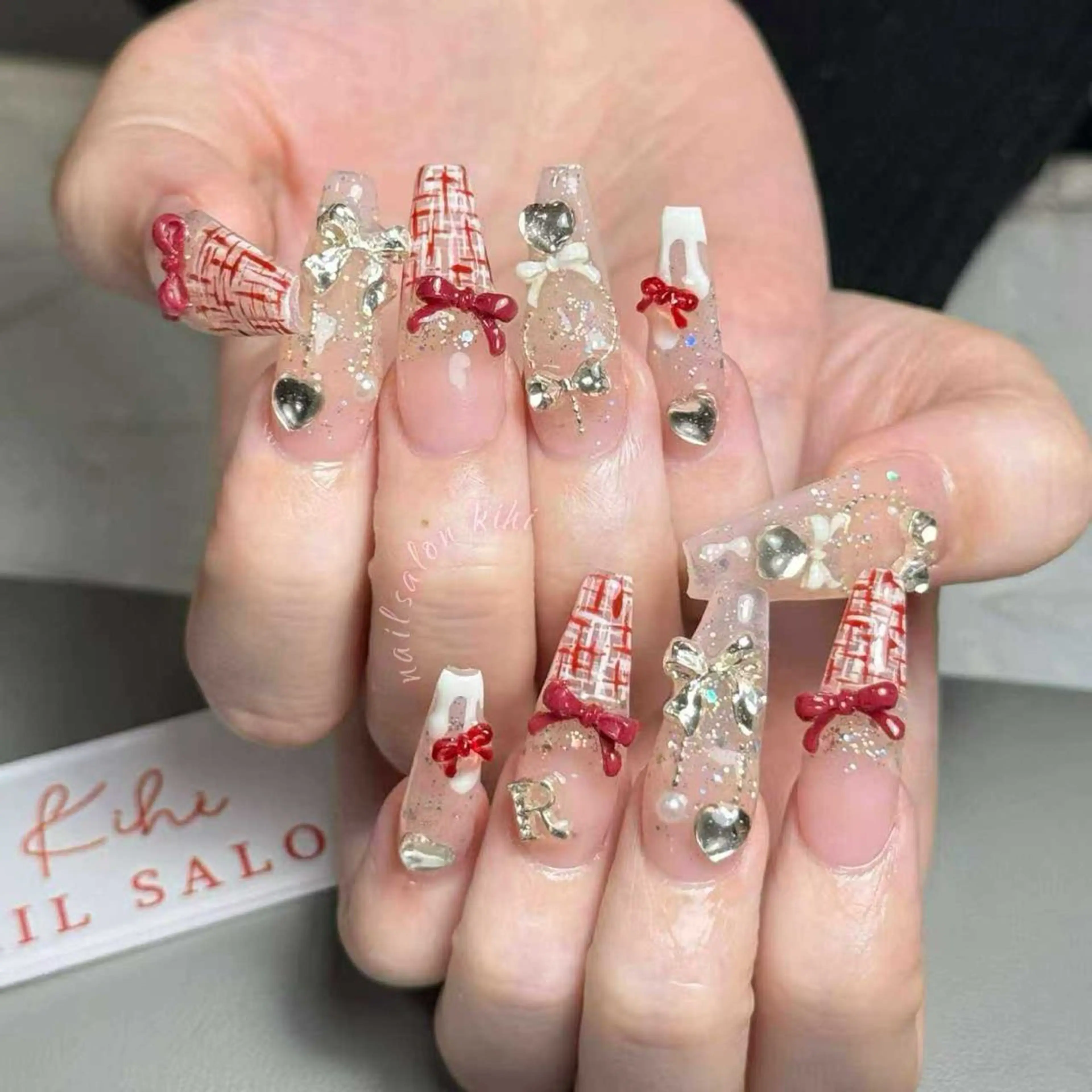 ネイル アートネイル フレンチネイル ジェルネイル グラデーション 韓国ネイル ハンドネイル ハンドケア さくら💮💮 【オフ無料】のネイルデザイン