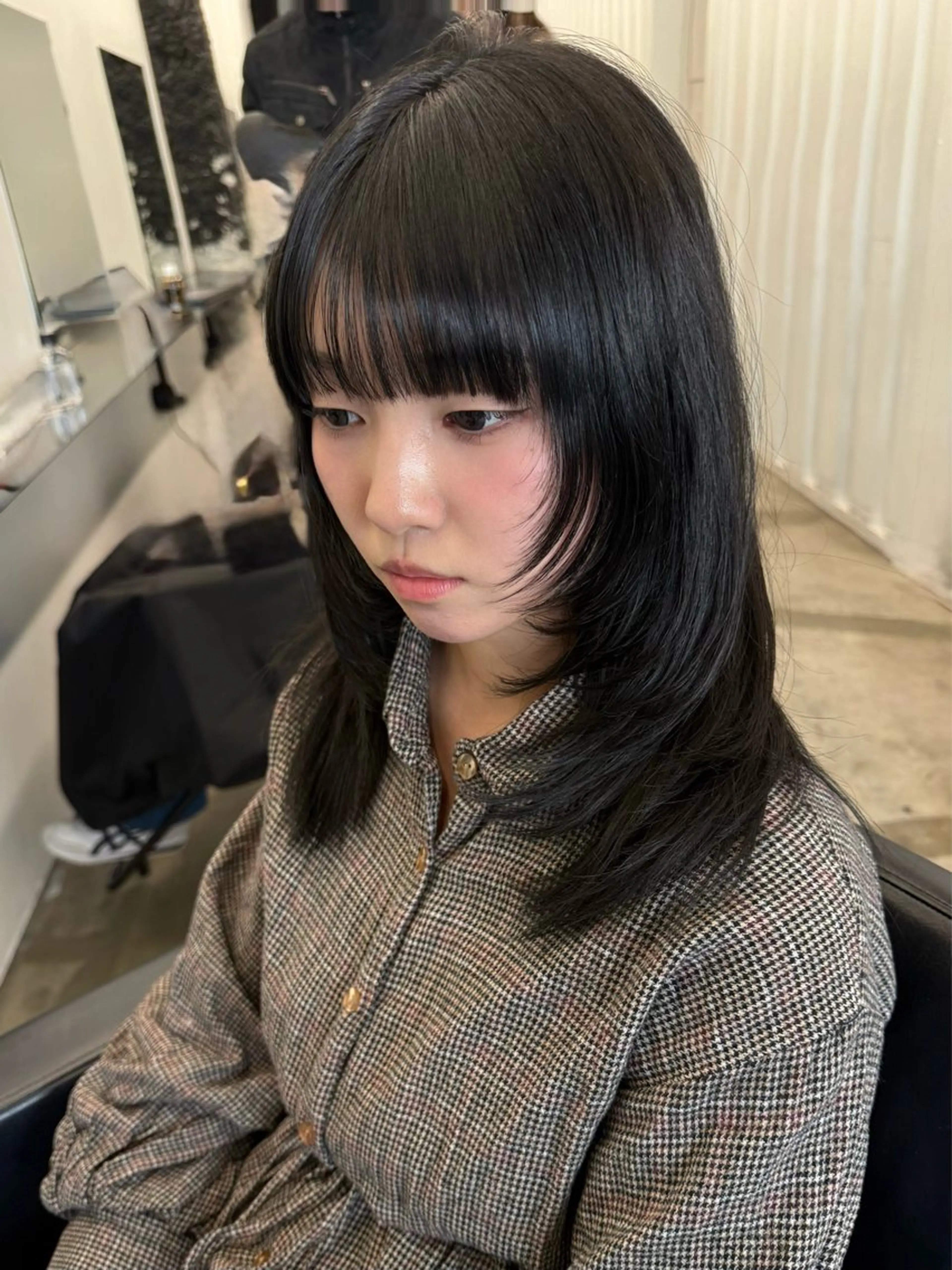 ミディアム カラー レイヤーカット 小顔カット カット ヘアカラー トリートメント ［似合わせヘア］ ✂︎OGURO✂︎のヘアスタイル