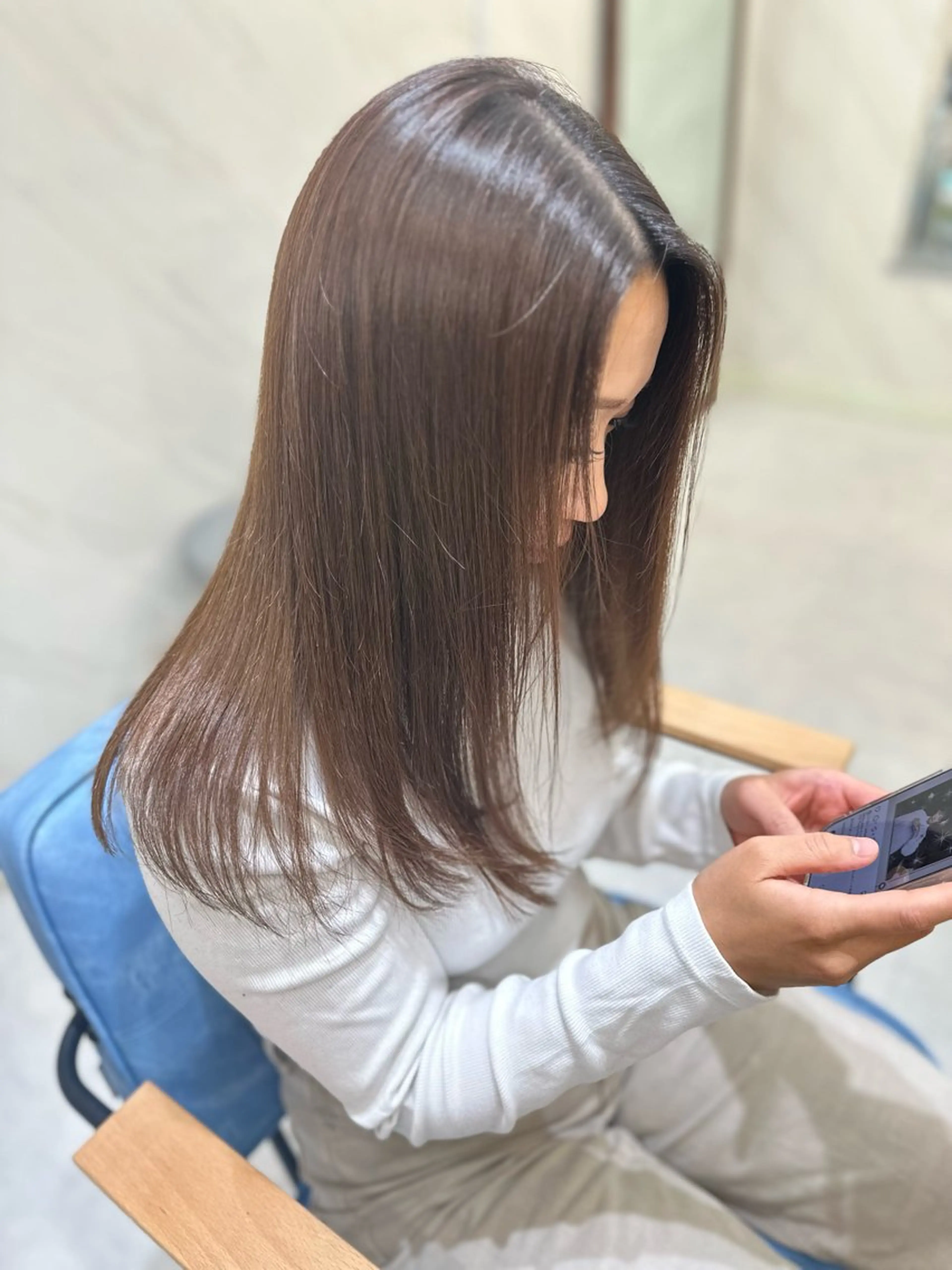 ミディアム カラー 髪質改善🩵縮毛矯正 代々木/木下のヘアスタイル