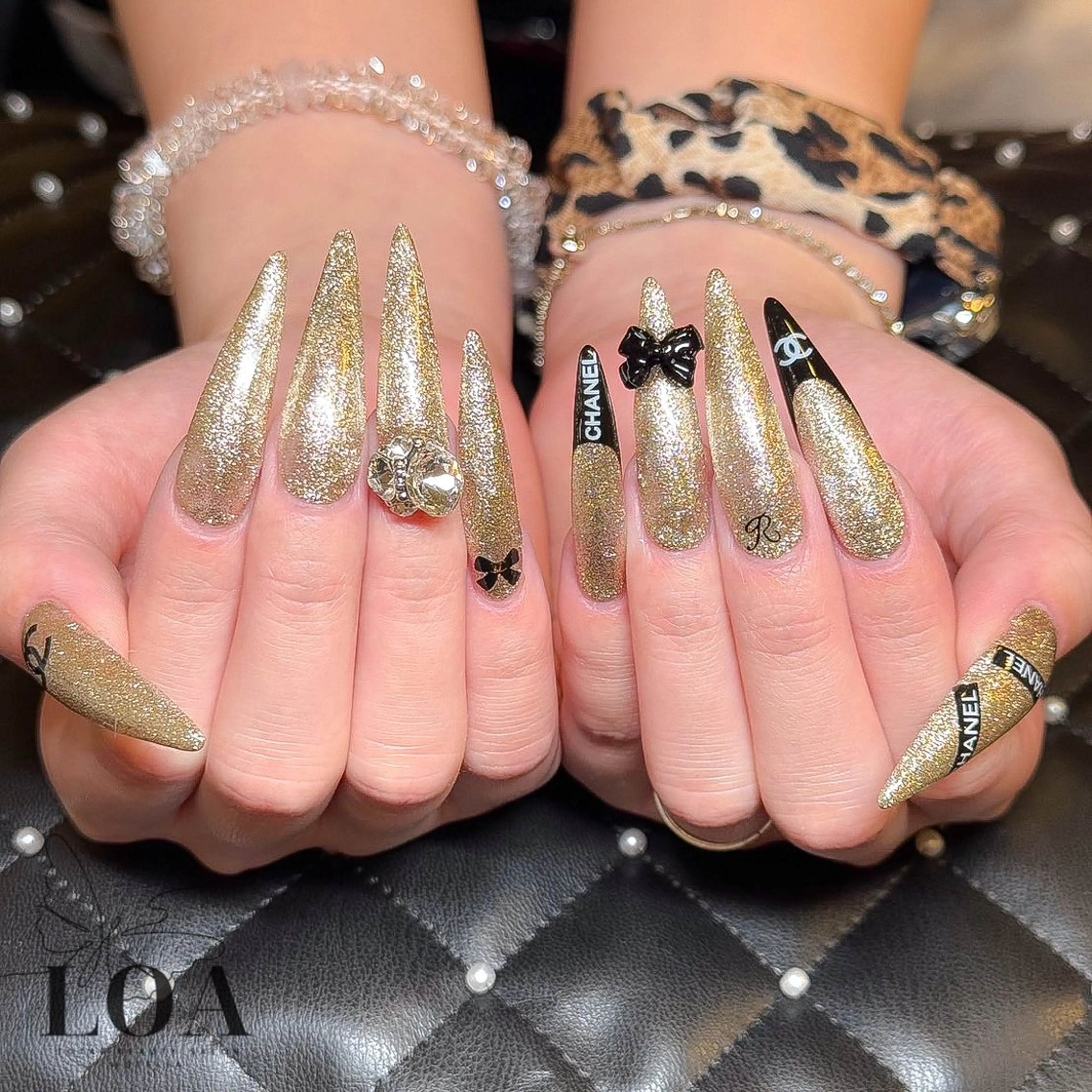 ネイル ハンドネイル フットネイル LOA🦋 yuraのネイルデザイン