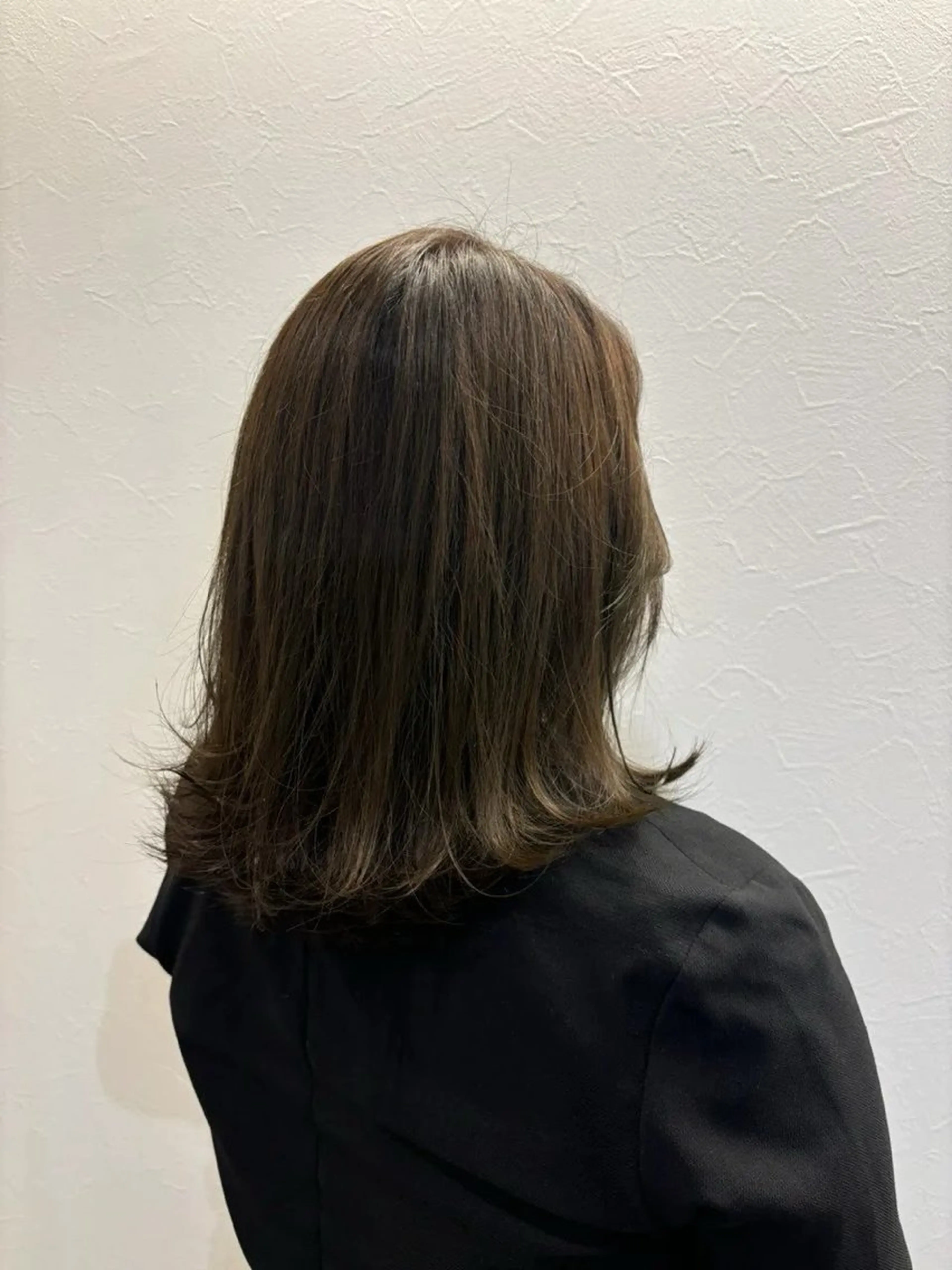 セミロング カラー るな ／nabi 船橋のヘアスタイル