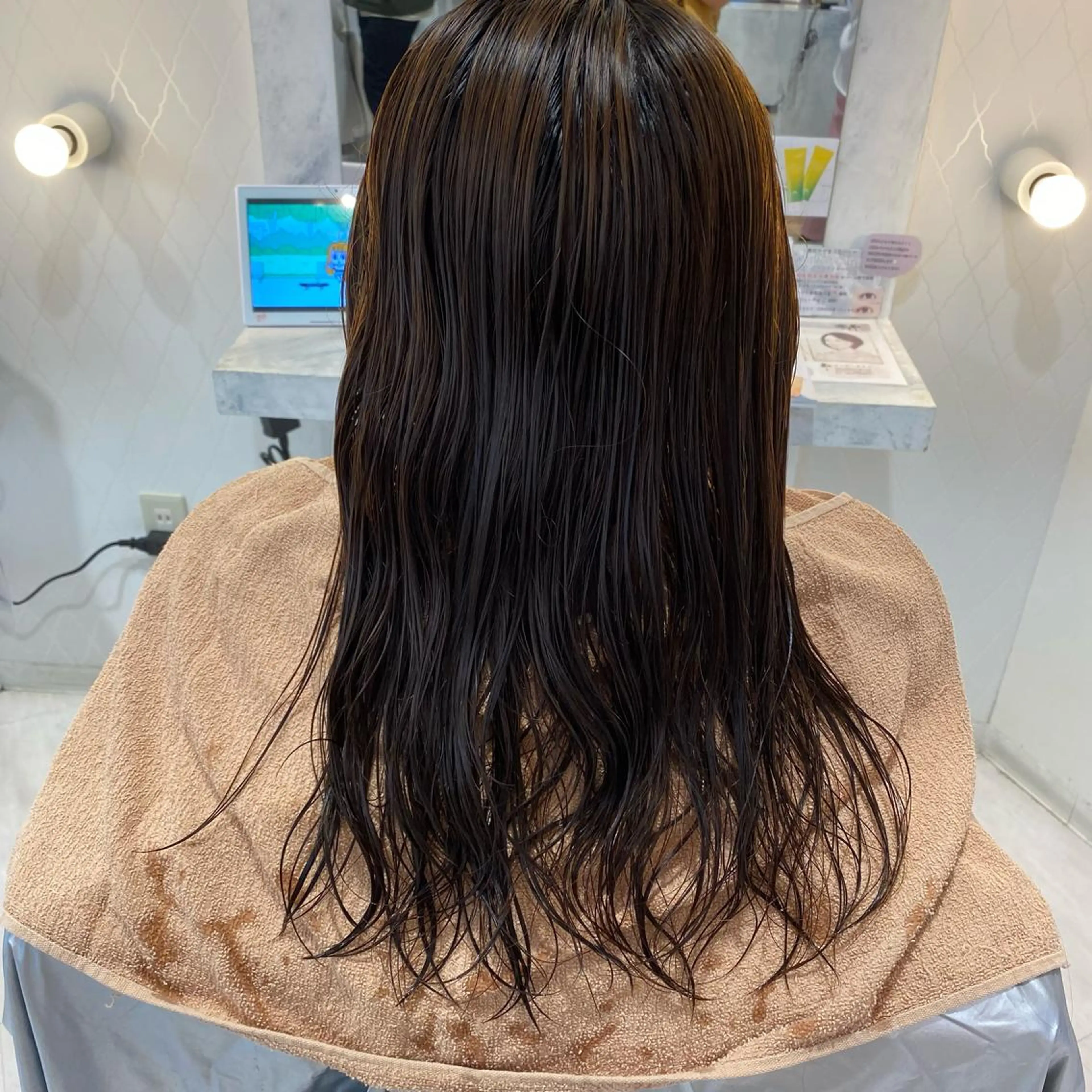 ロング 縮毛矯正 三好 涼華のヘアスタイル