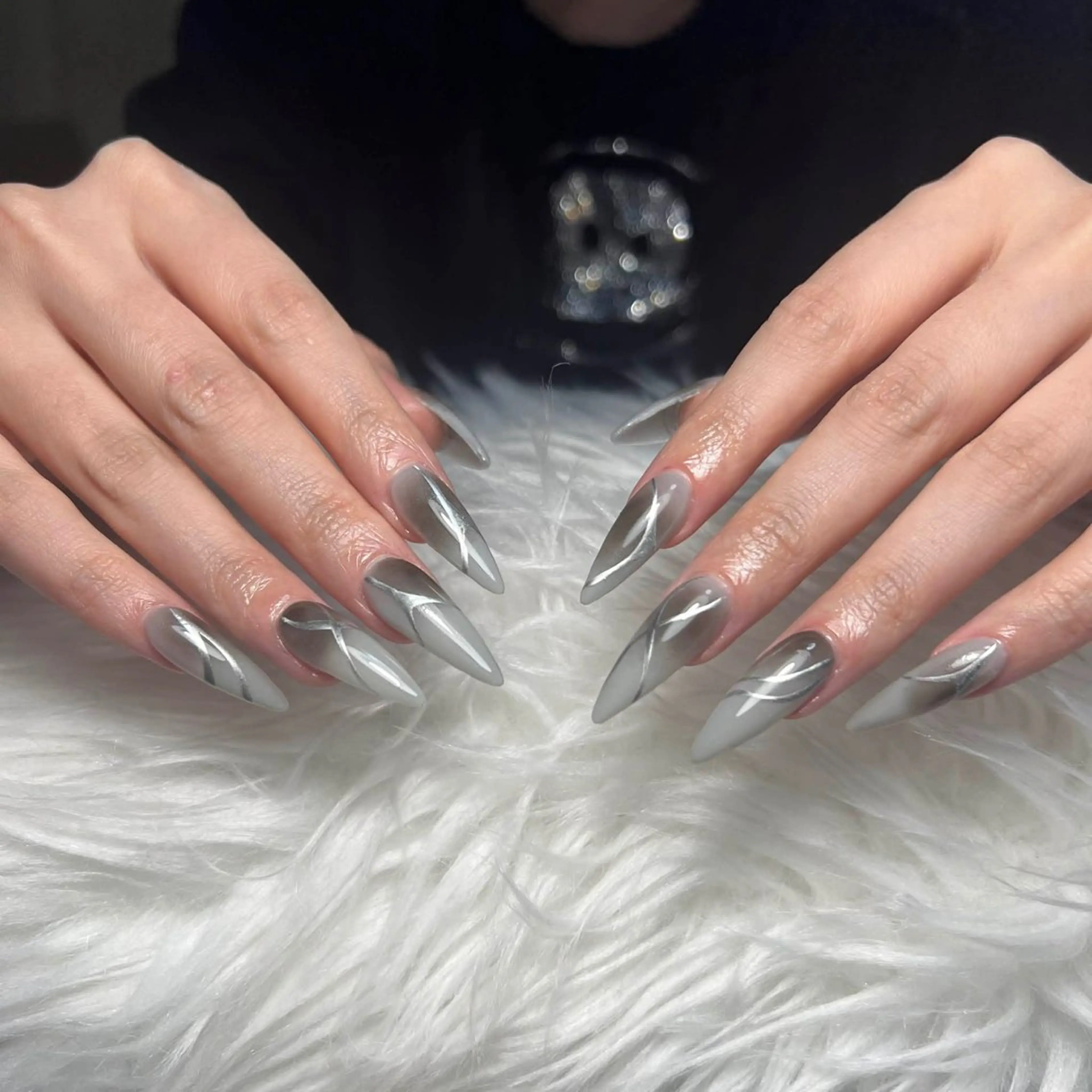 ネイル ハンドネイル T.Lee Nail Lilyのネイルデザイン