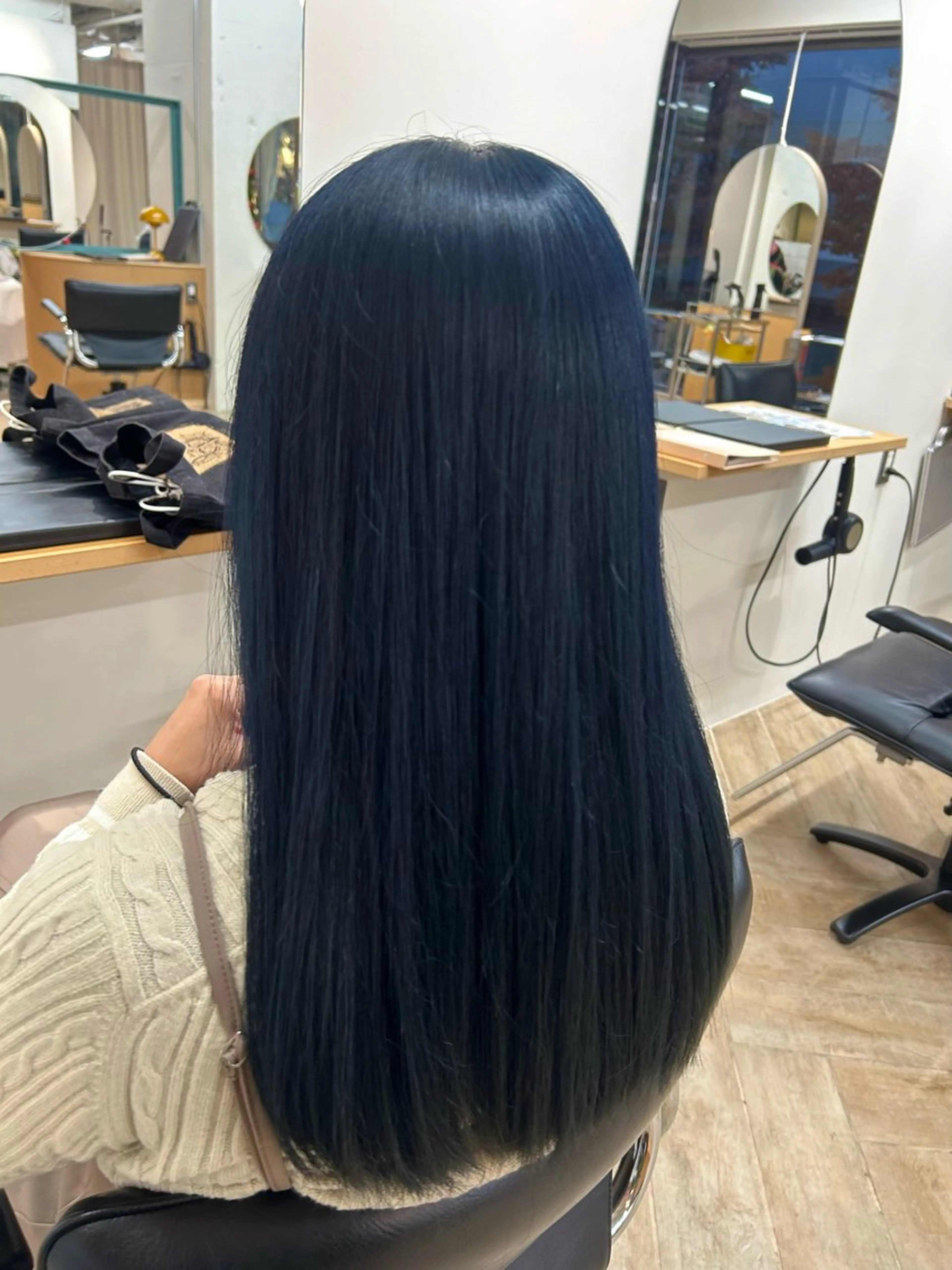 カラー ヘアカラー トリートメント ベージュ/ダブルカラ ー/新潟駅/青柳萌果のヘアスタイル