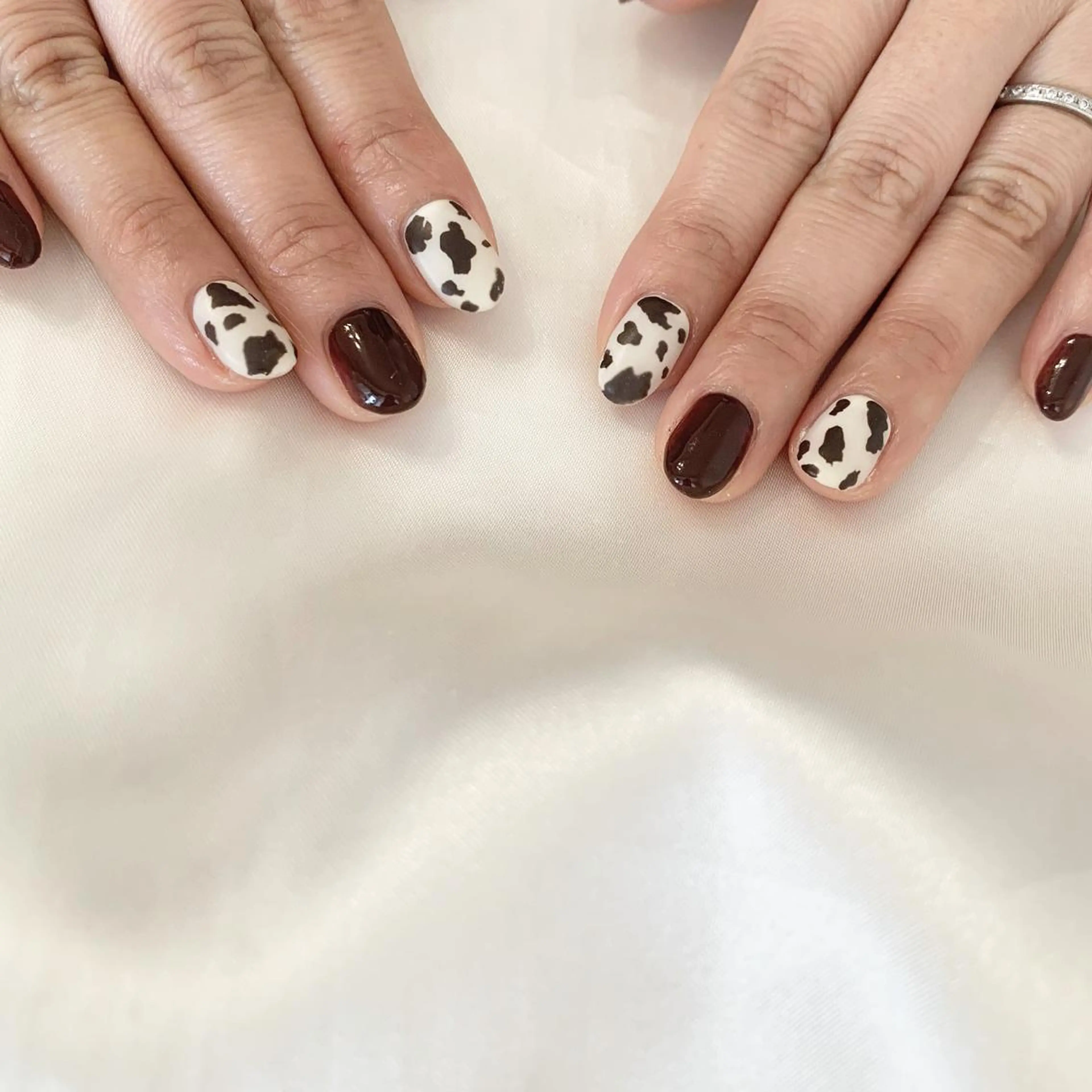 ショート ネイル nailist akariのネイルデザイン